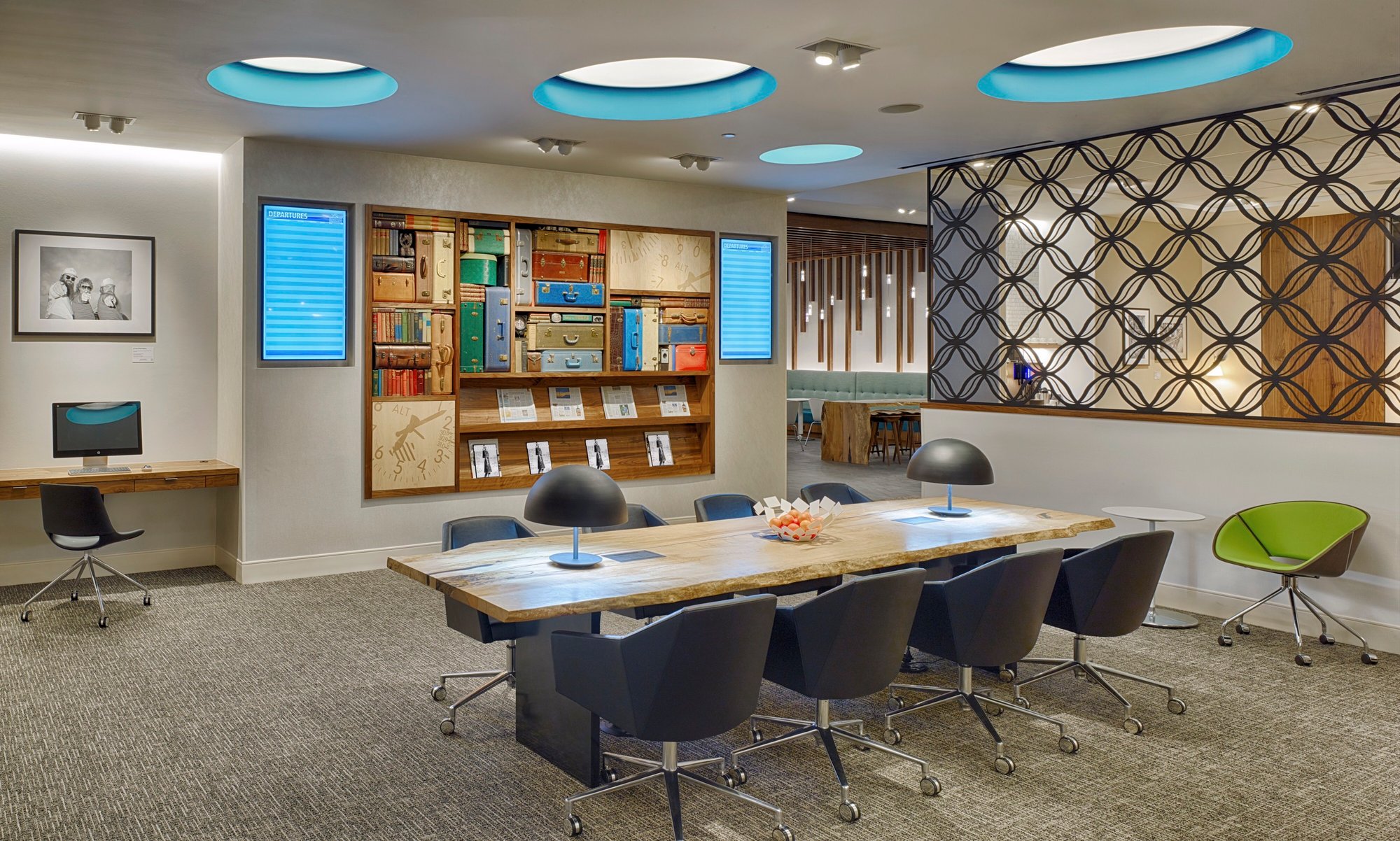 #4 of 5 images of The Centurion Lounge