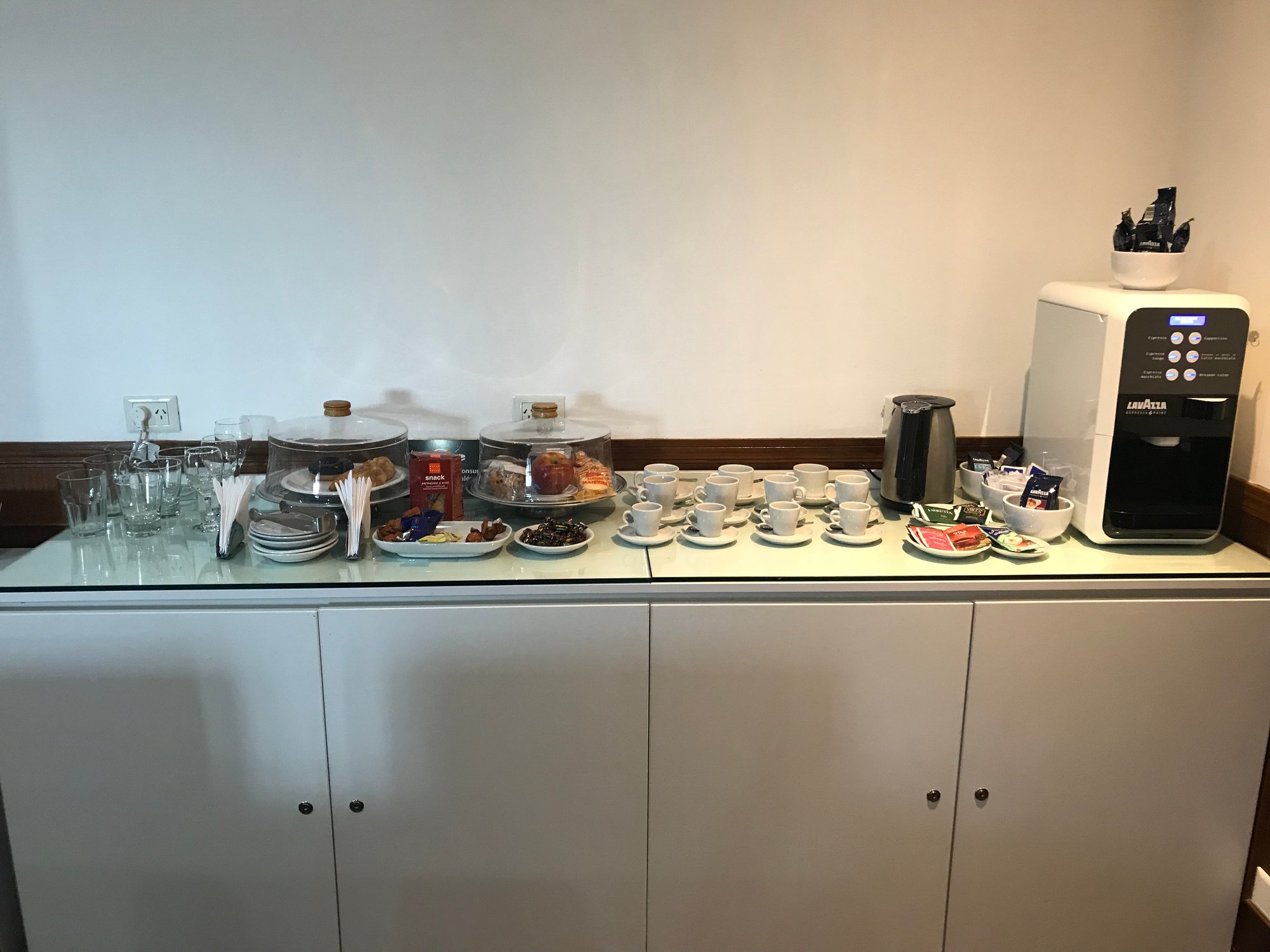 #4 of 5 images of Iguazu by AMAE Lounge