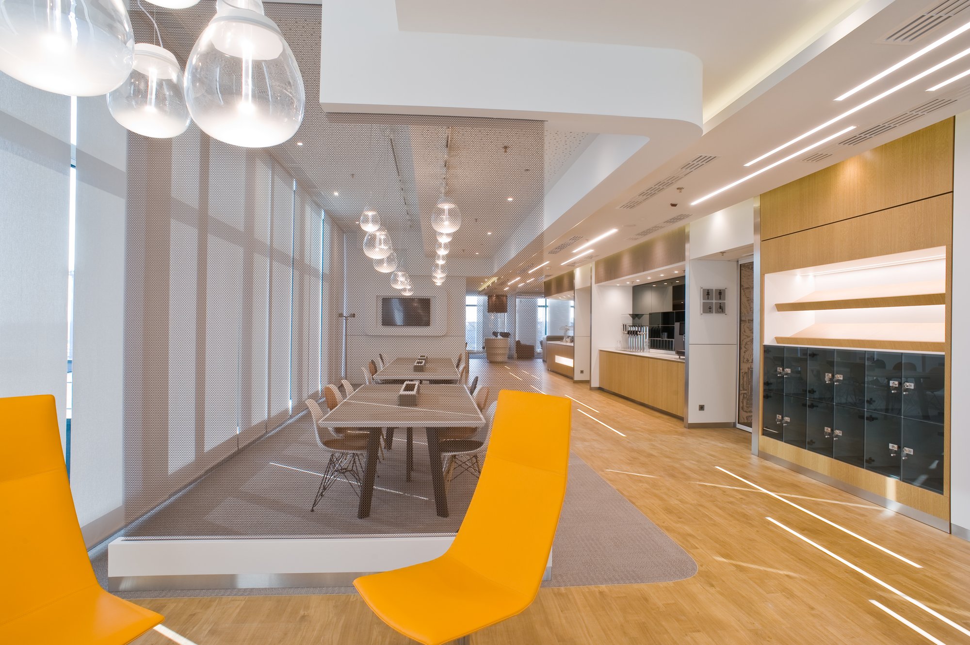 #5 of 5 images of Lufthansa Lounge