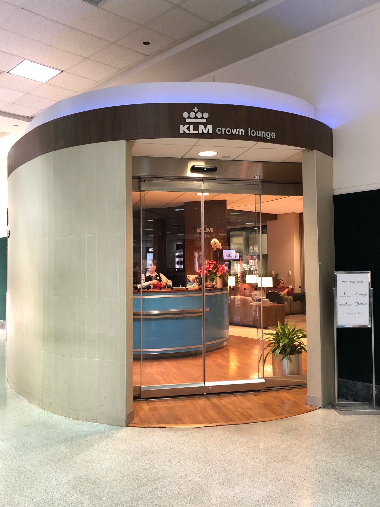 #1 of 5 images of KLM Crown Lounge