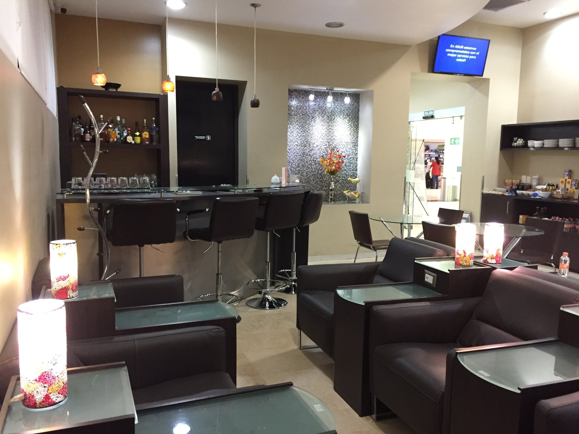 #4 of 5 images of Caral VIP Lounge