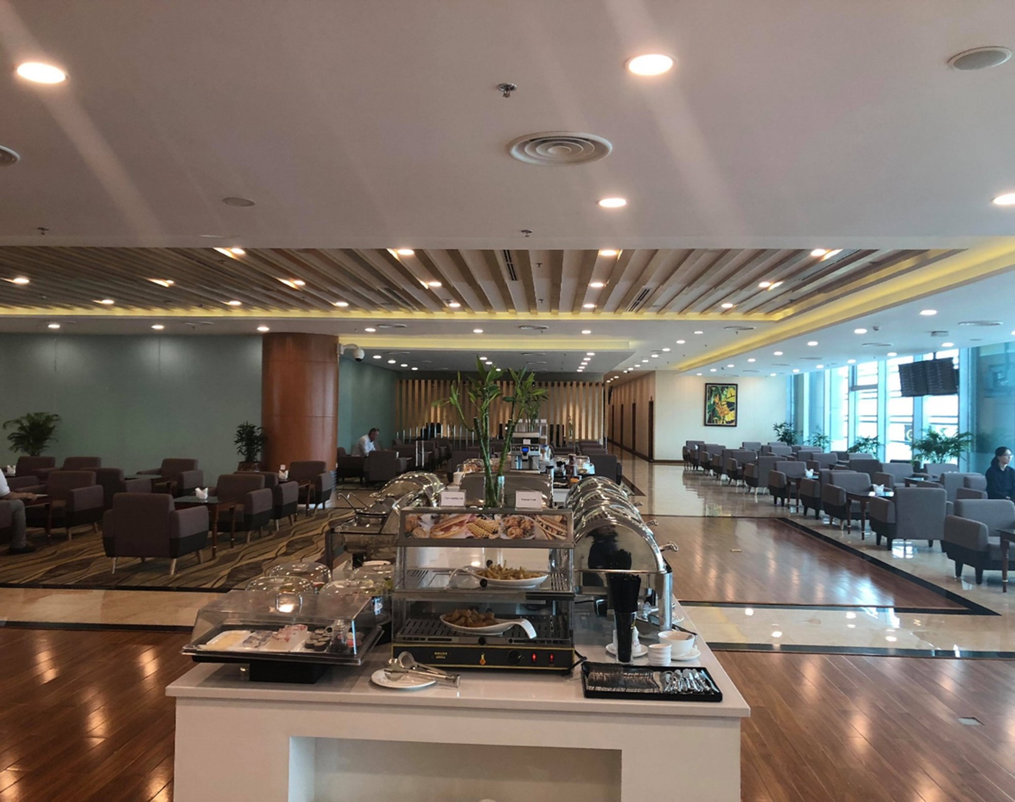 #2 of 4 images of Mingalar Sky CIP Lounge