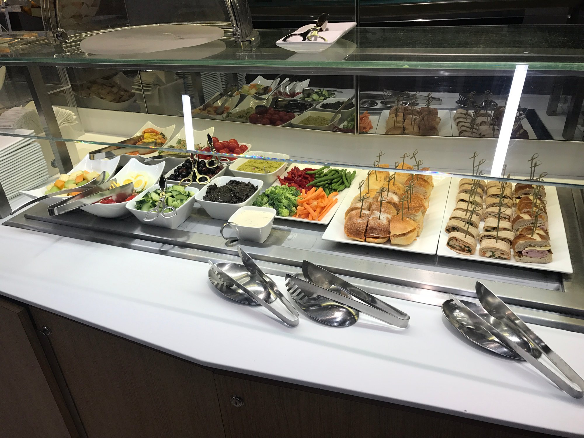 #3 of 5 images of Lufthansa Business Lounge