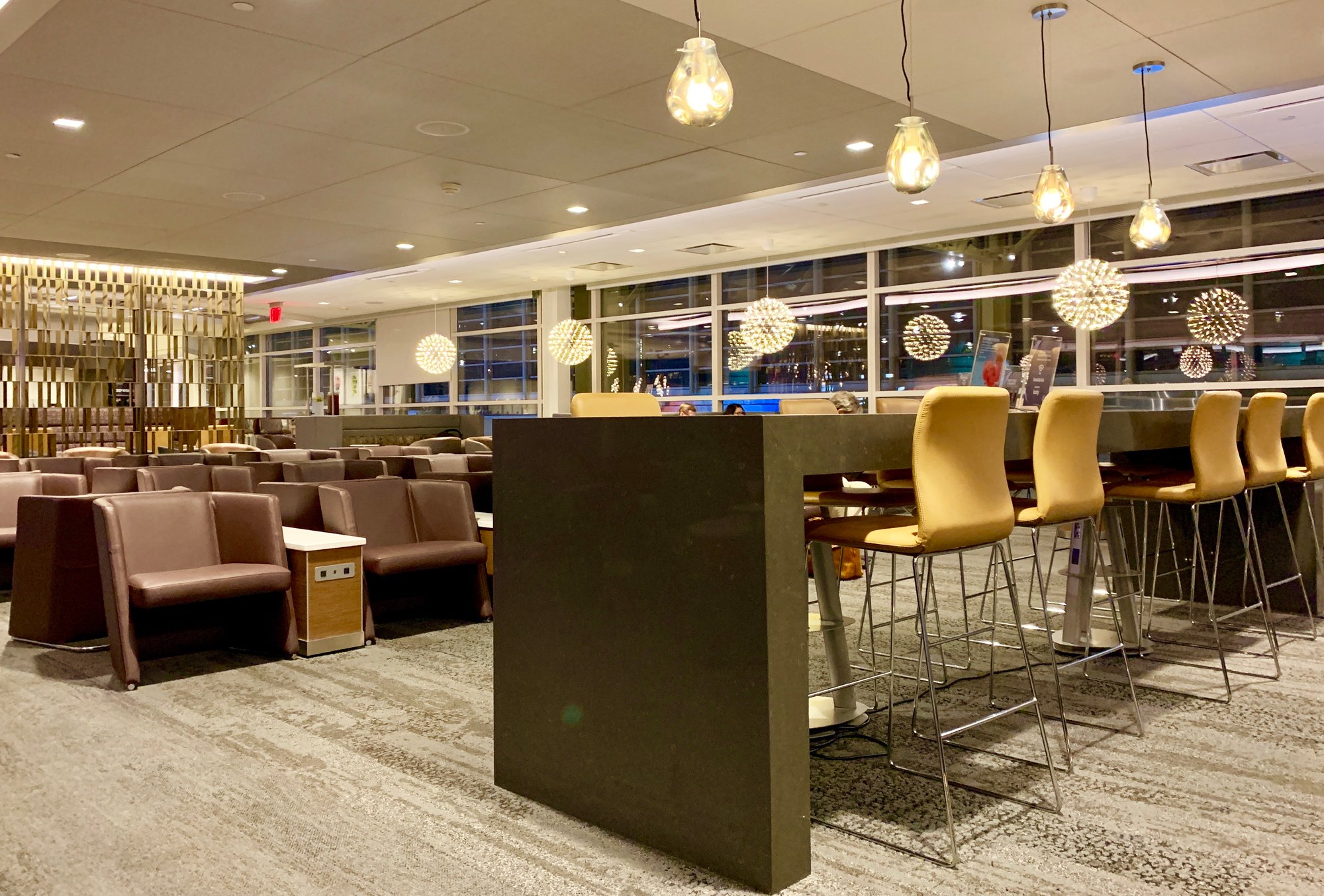 #1 of 5 images of Delta Air Lines Delta Sky Club