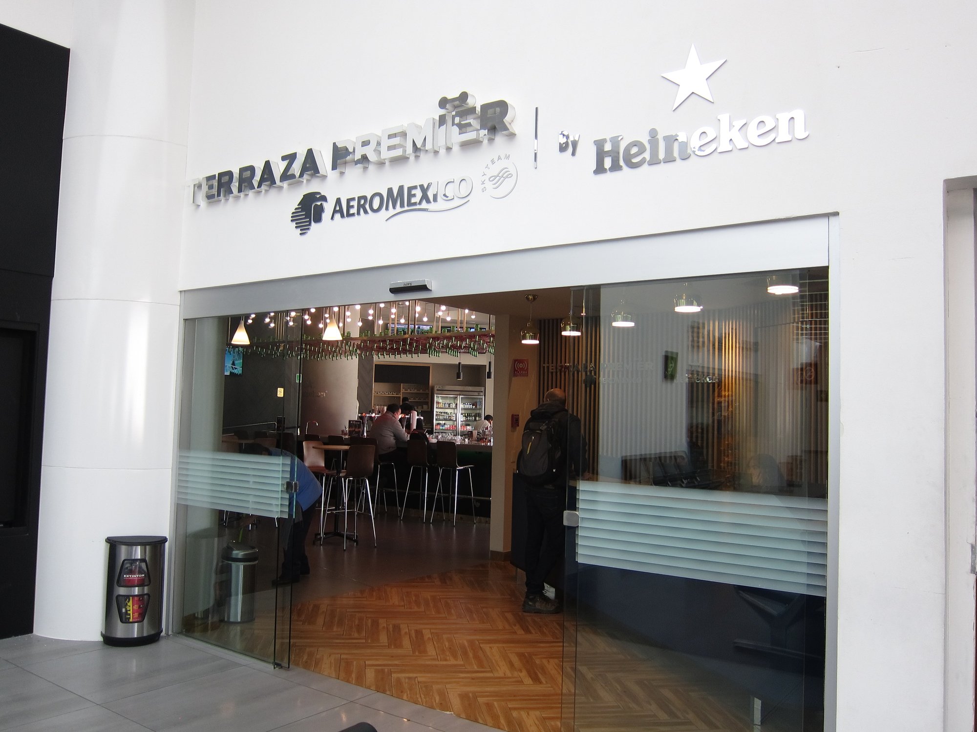 #5 of 5 images of Terraza Premier Aeromexico By Heineken (Temporarily Closed)