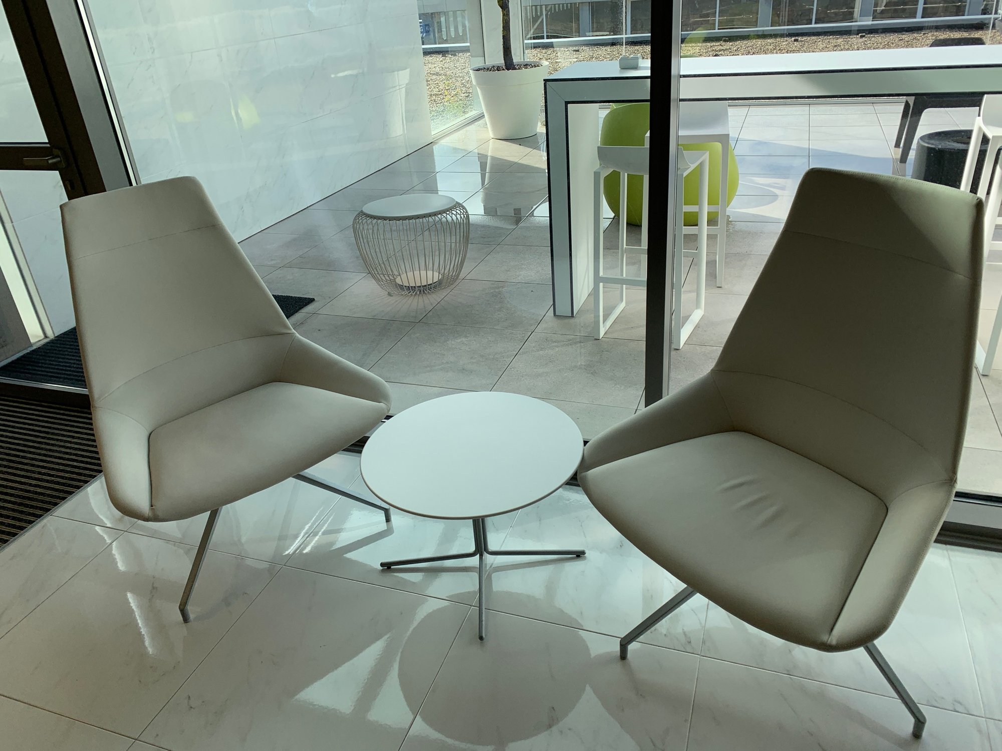 #2 of 5 images of Sala VIP AENA