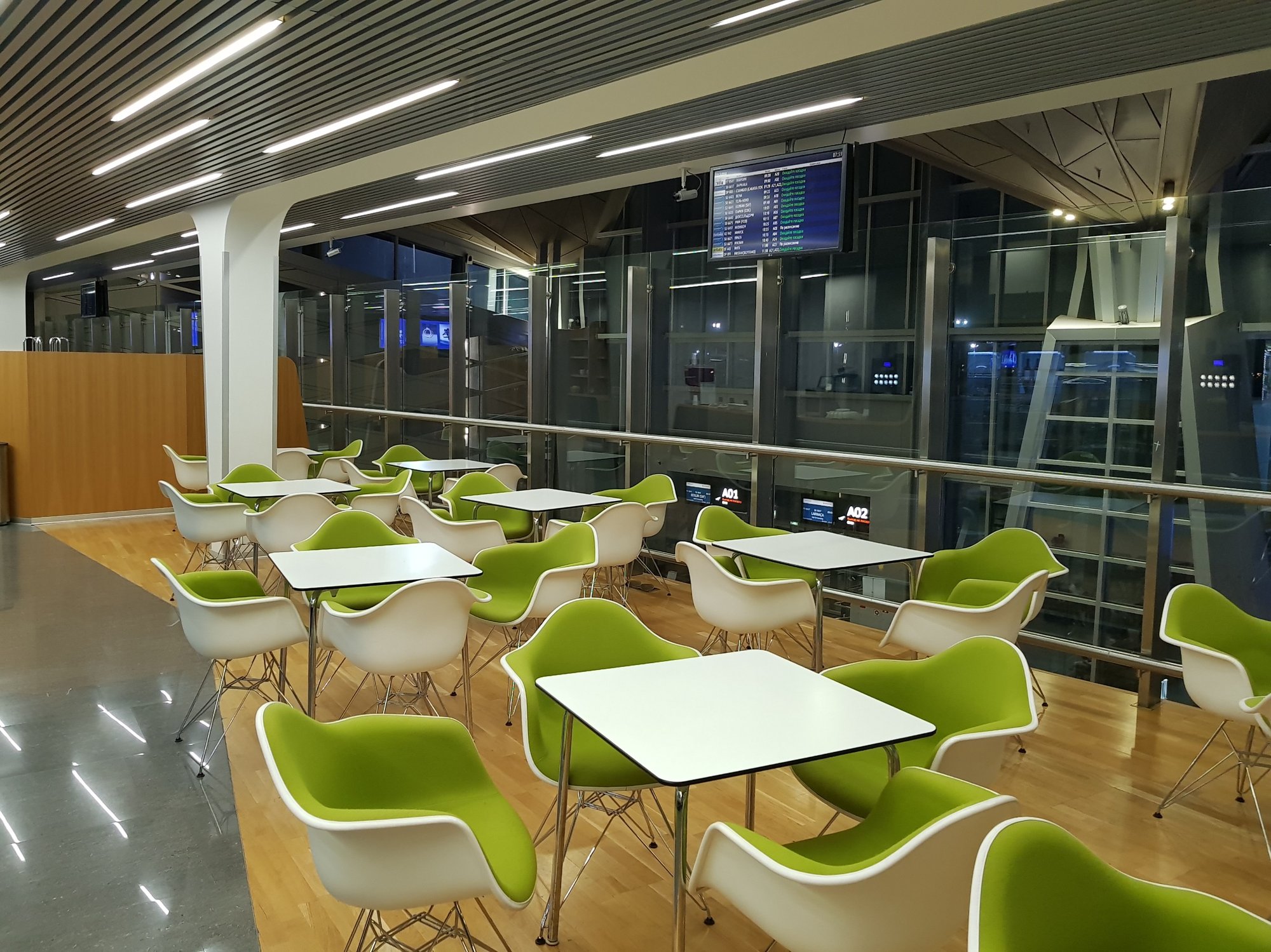 #3 of 5 images of Business Lounge (Temporarily Closed)