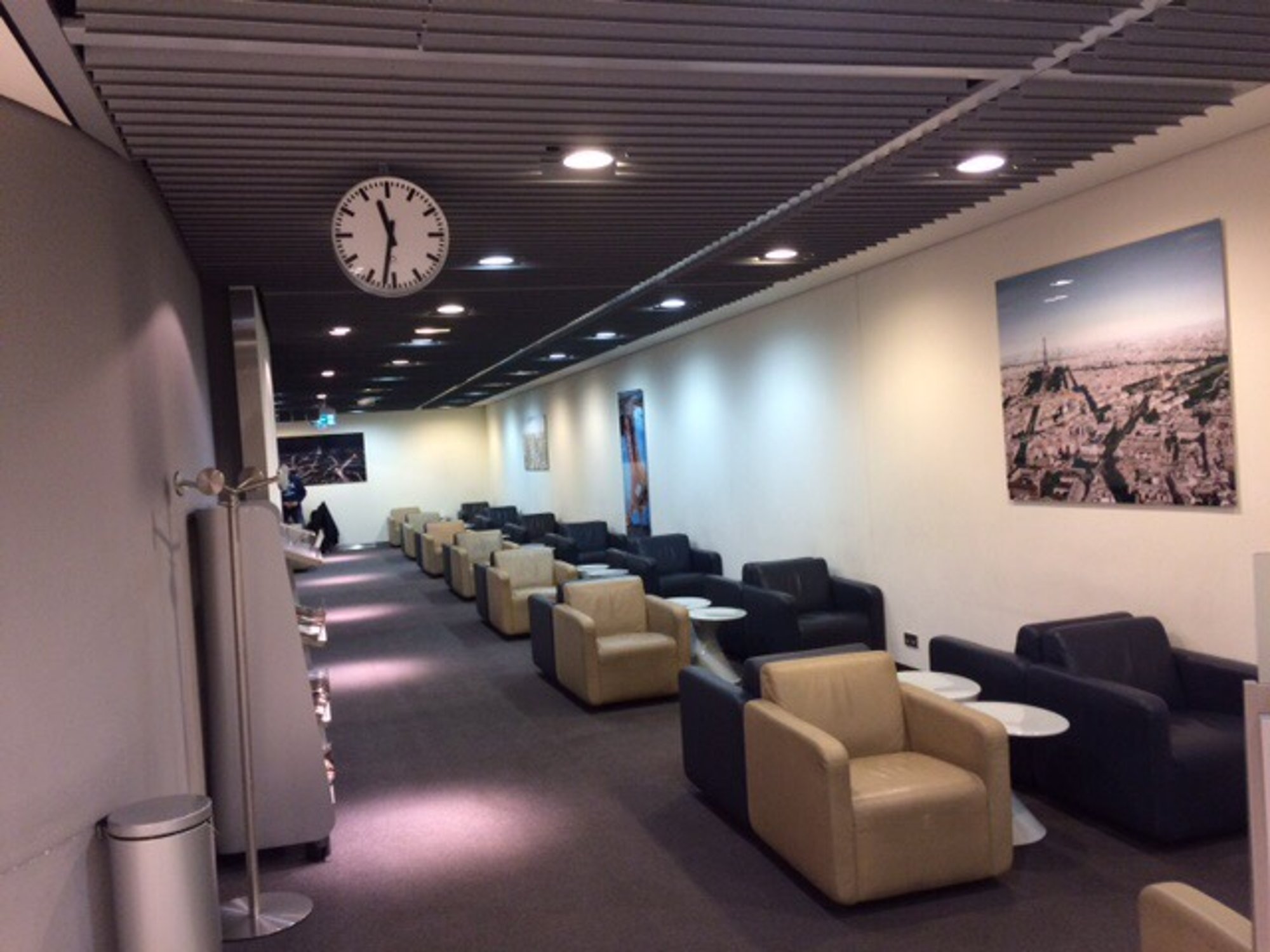 #2 of 5 images of Lufthansa Business Lounge