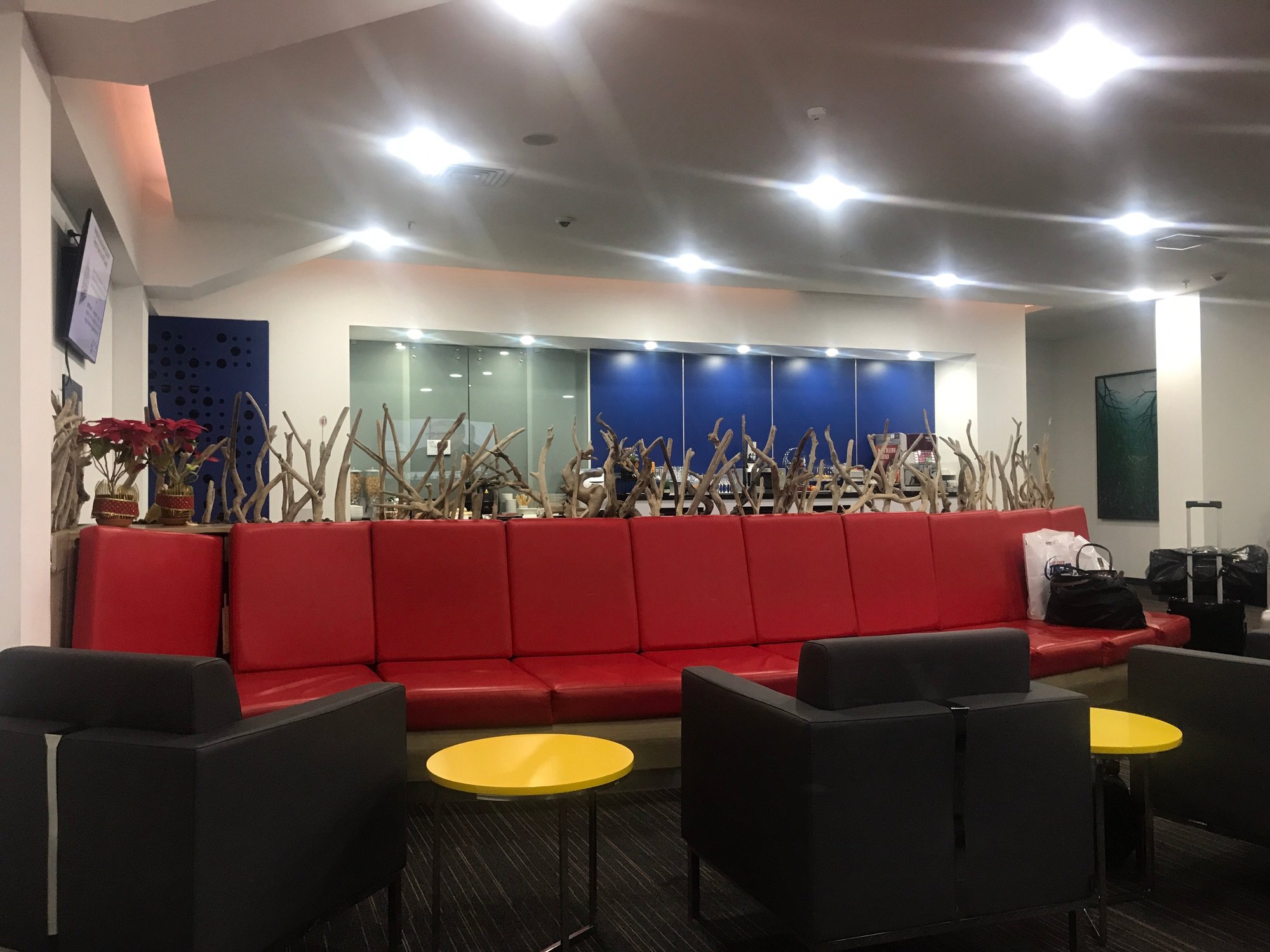 #5 of 5 images of Sala VIP (Temporarily Closed)