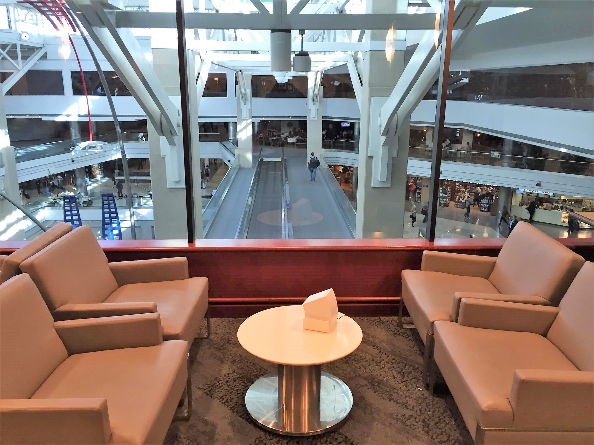 #3 of 5 images of Delta Air Lines Delta Sky Club
