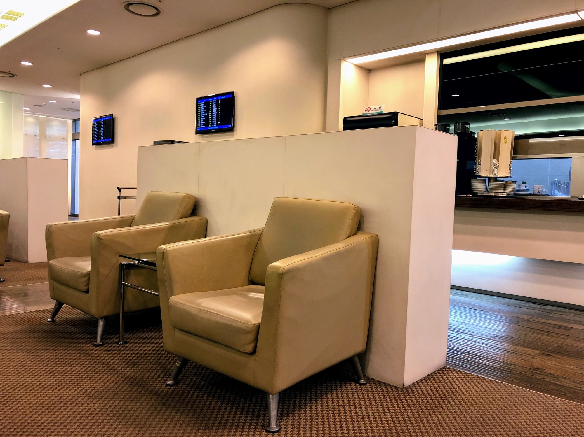 #4 of 5 images of Korean Air Lounge (International)