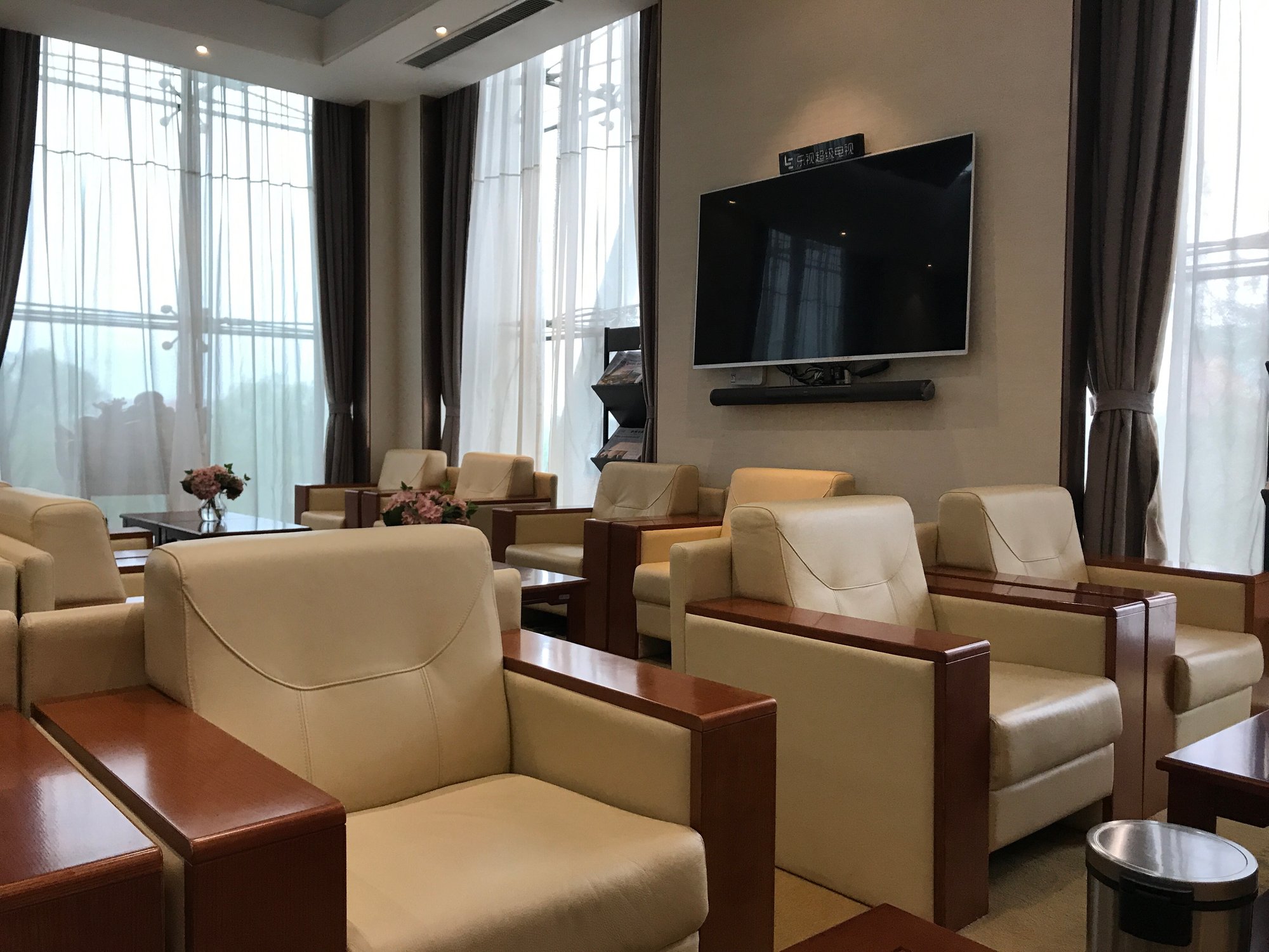 #1 of 3 images of International First Class Lounge