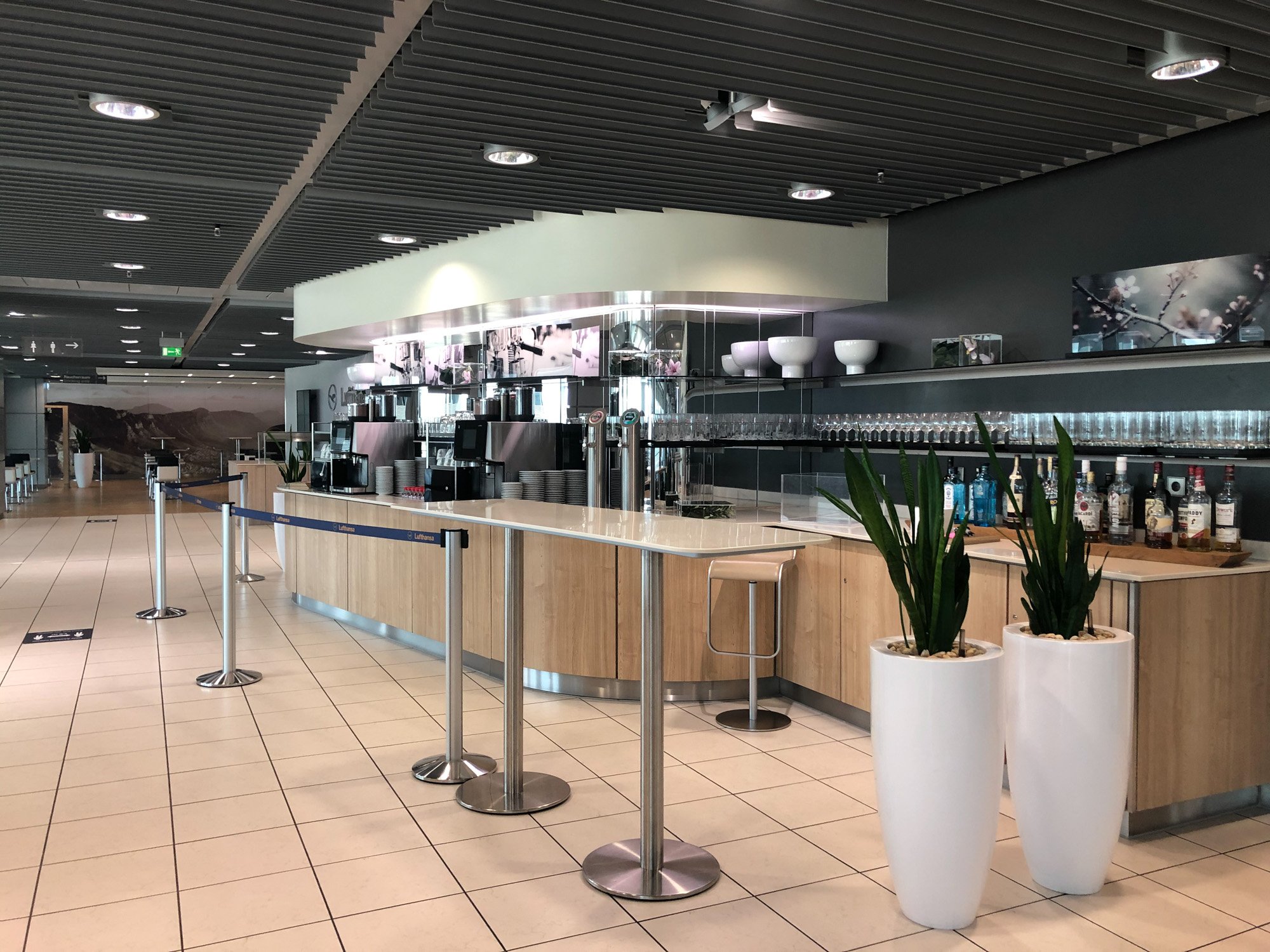 #3 of 5 images of Lufthansa Business Lounge