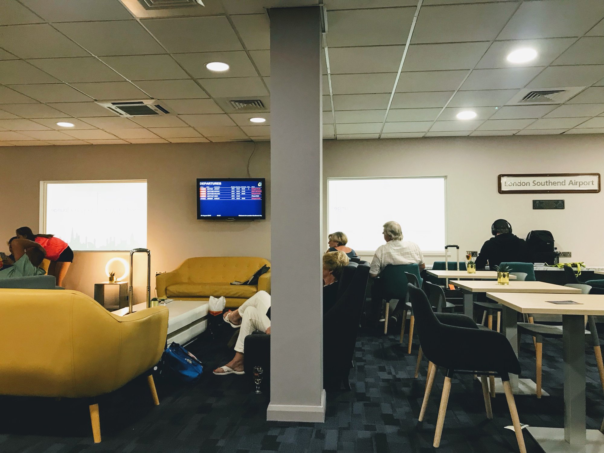 #2 of 4 images of Skylife Lounge (Temporarily Closed)