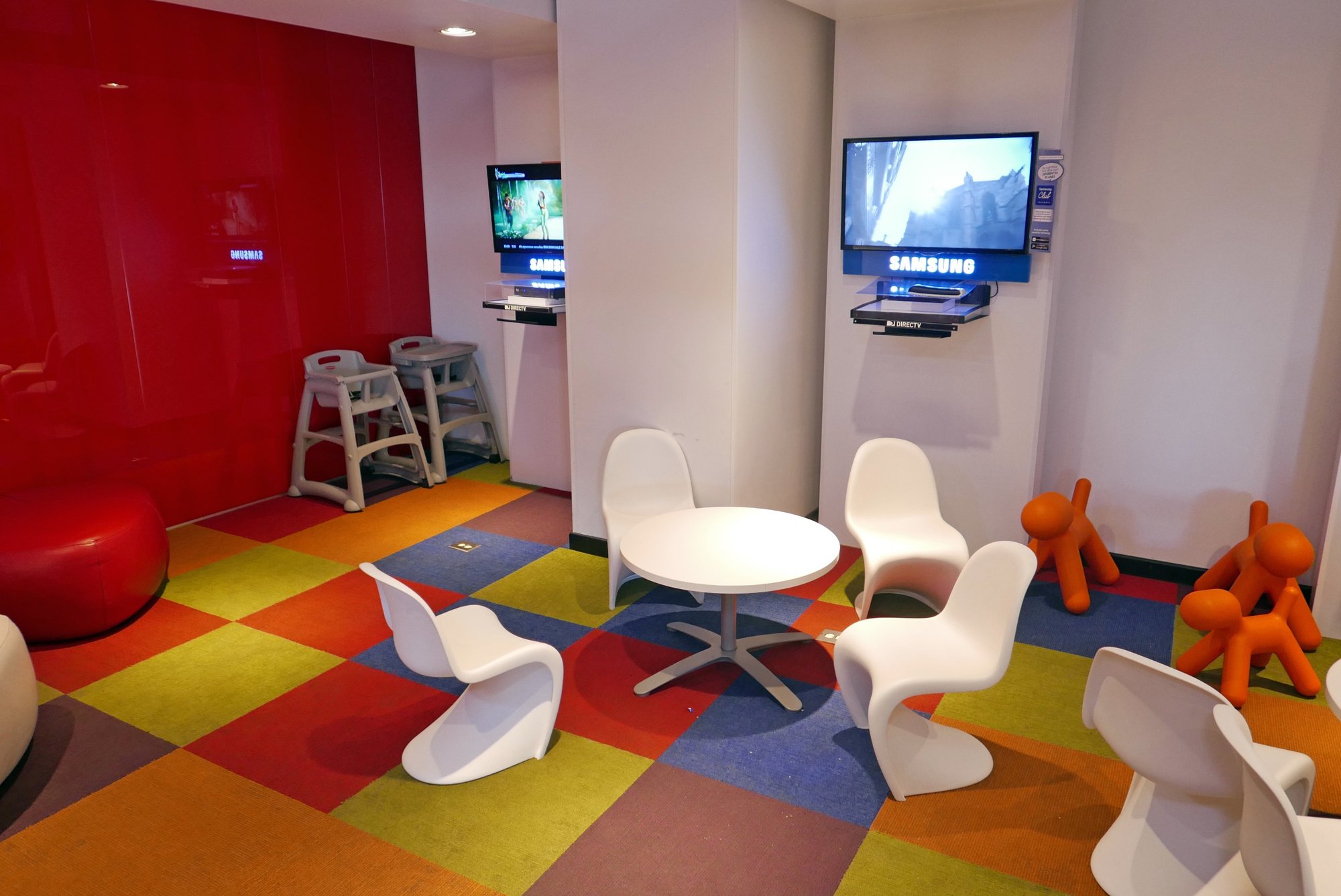 #3 of 5 images of Avianca Lounge Medellín