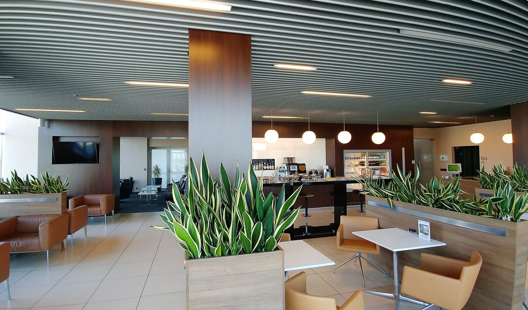 #2 of 5 images of Business Lounge (Temporarily Closed)