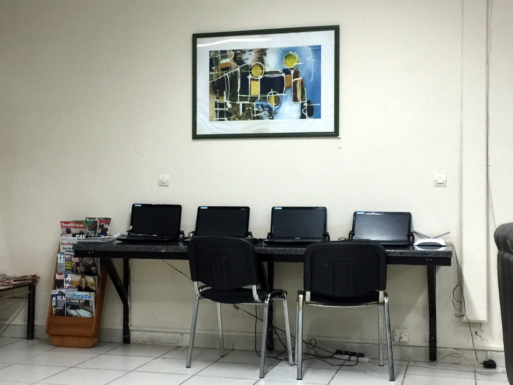 #3 of 5 images of First Class Lounge