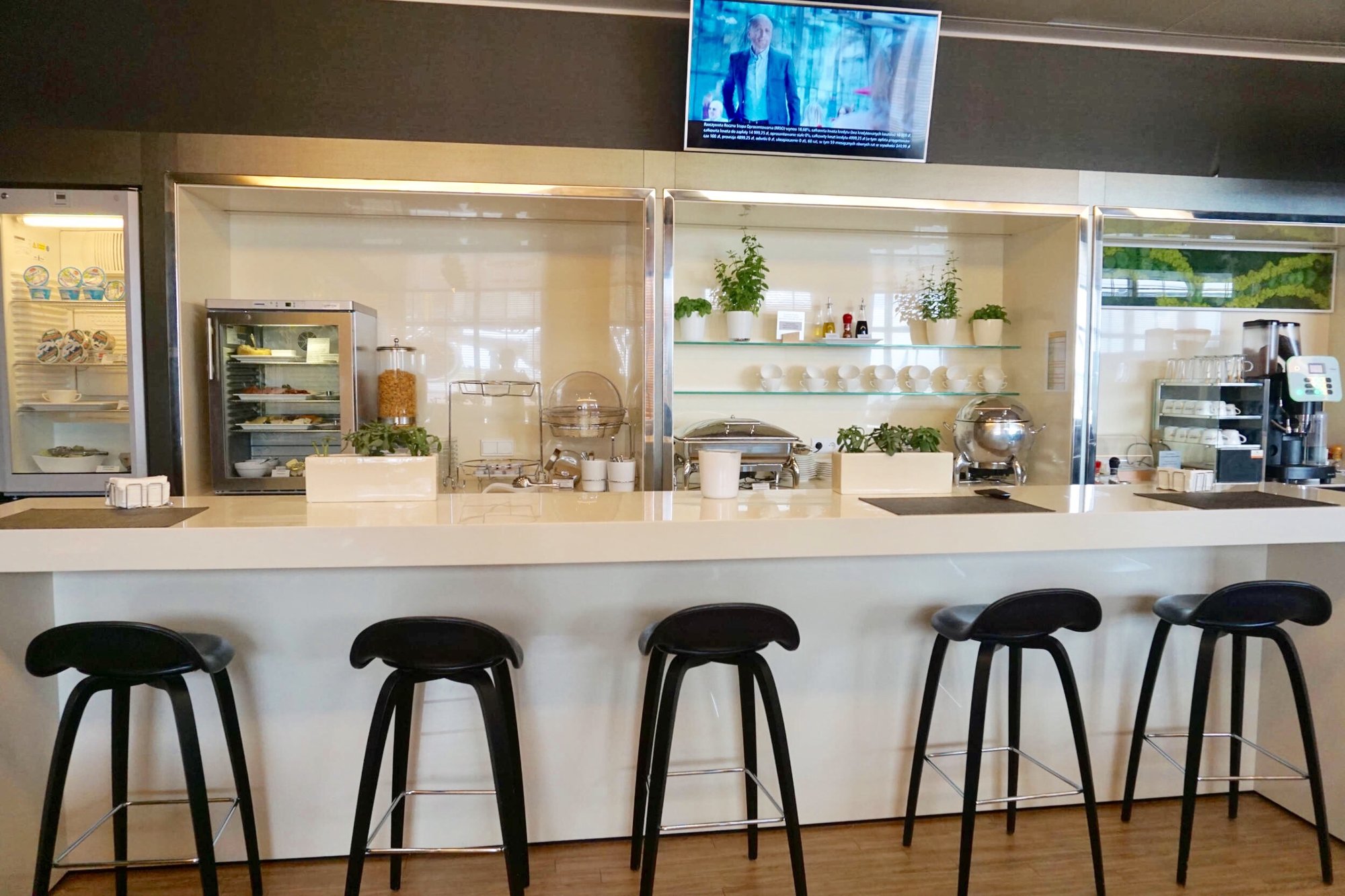 #3 of 5 images of Etiuda Executive Lounge