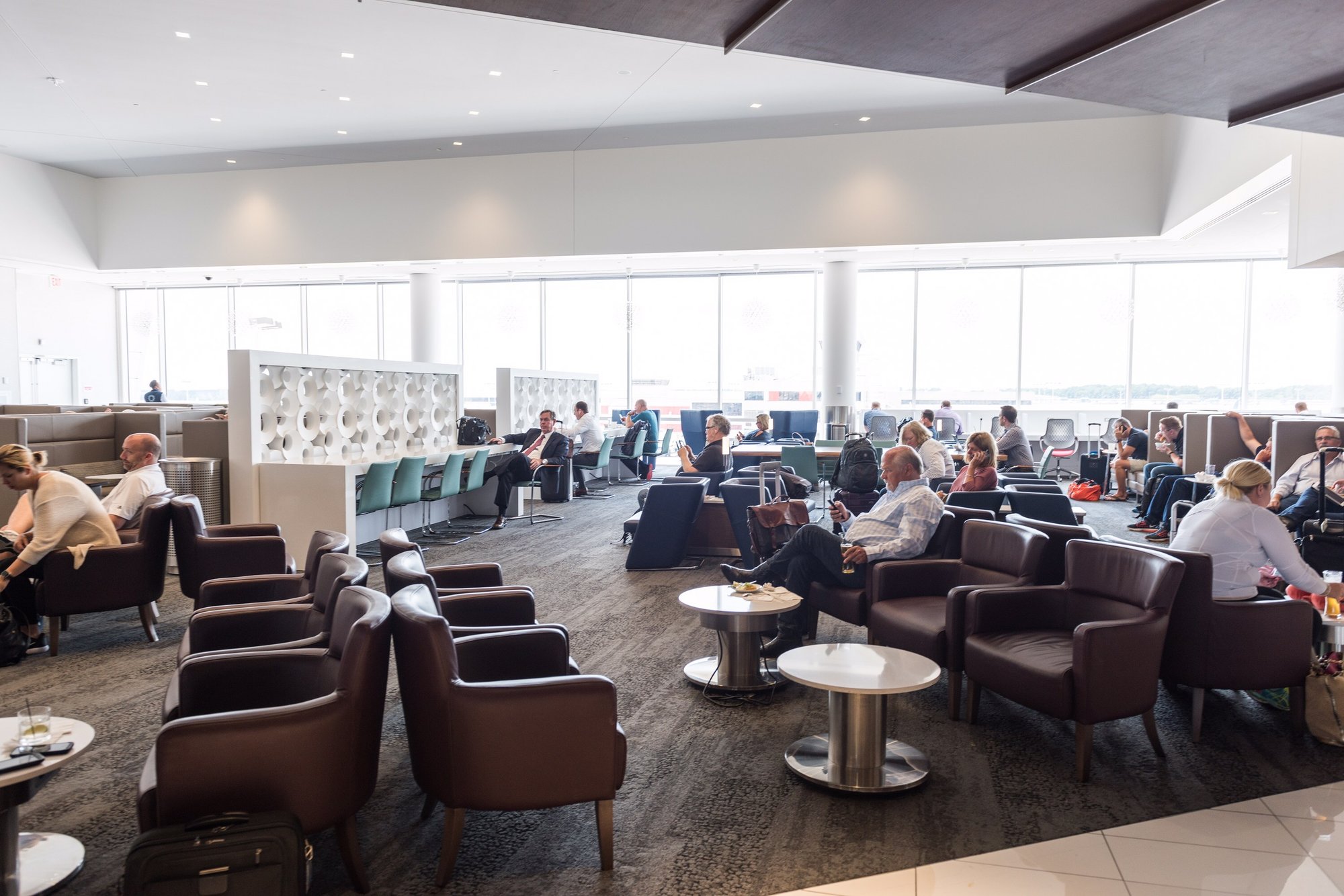 #3 of 5 images of Delta Air Lines Delta Sky Club (Gate B18)