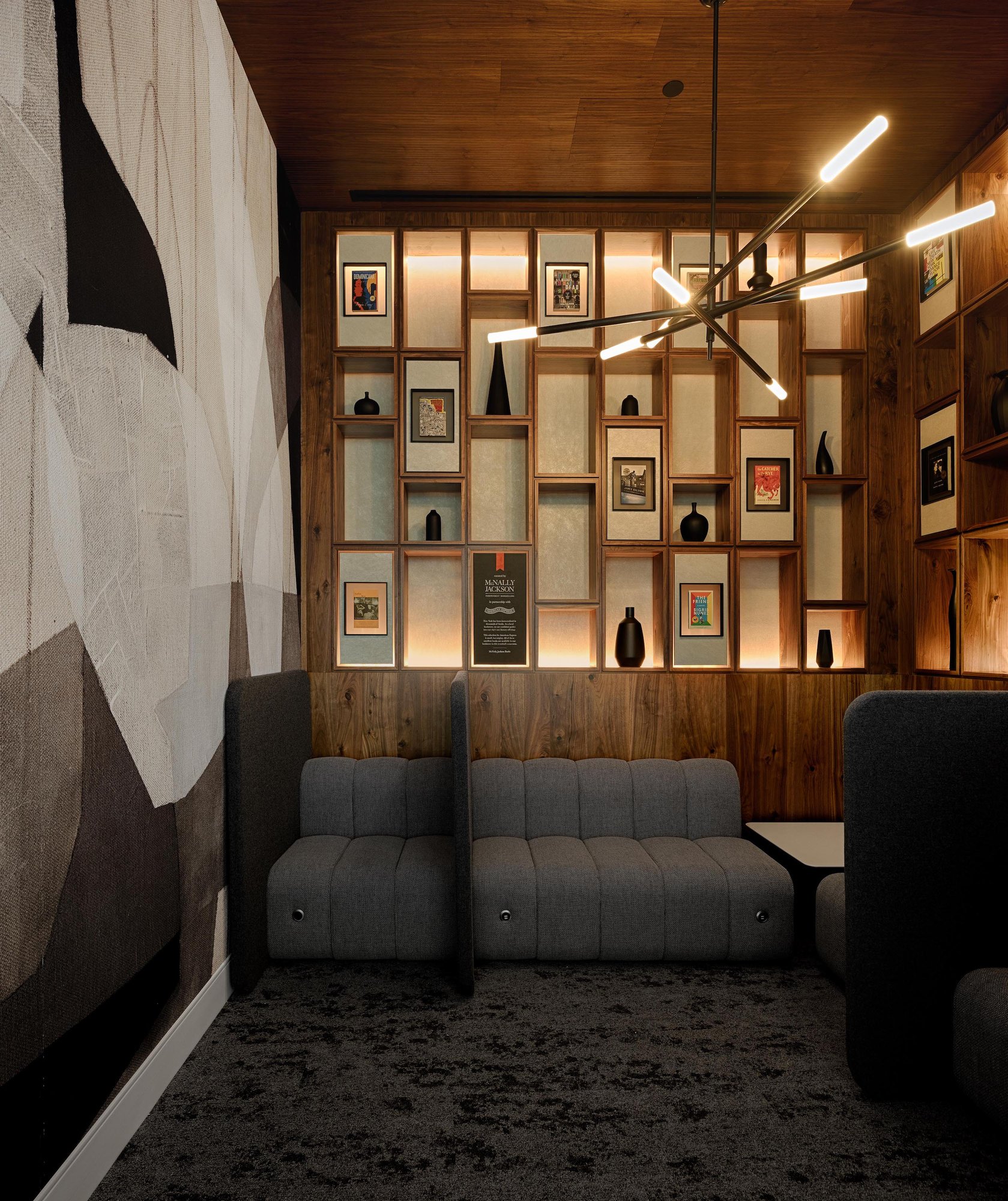 #5 of 5 images of The Centurion Lounge