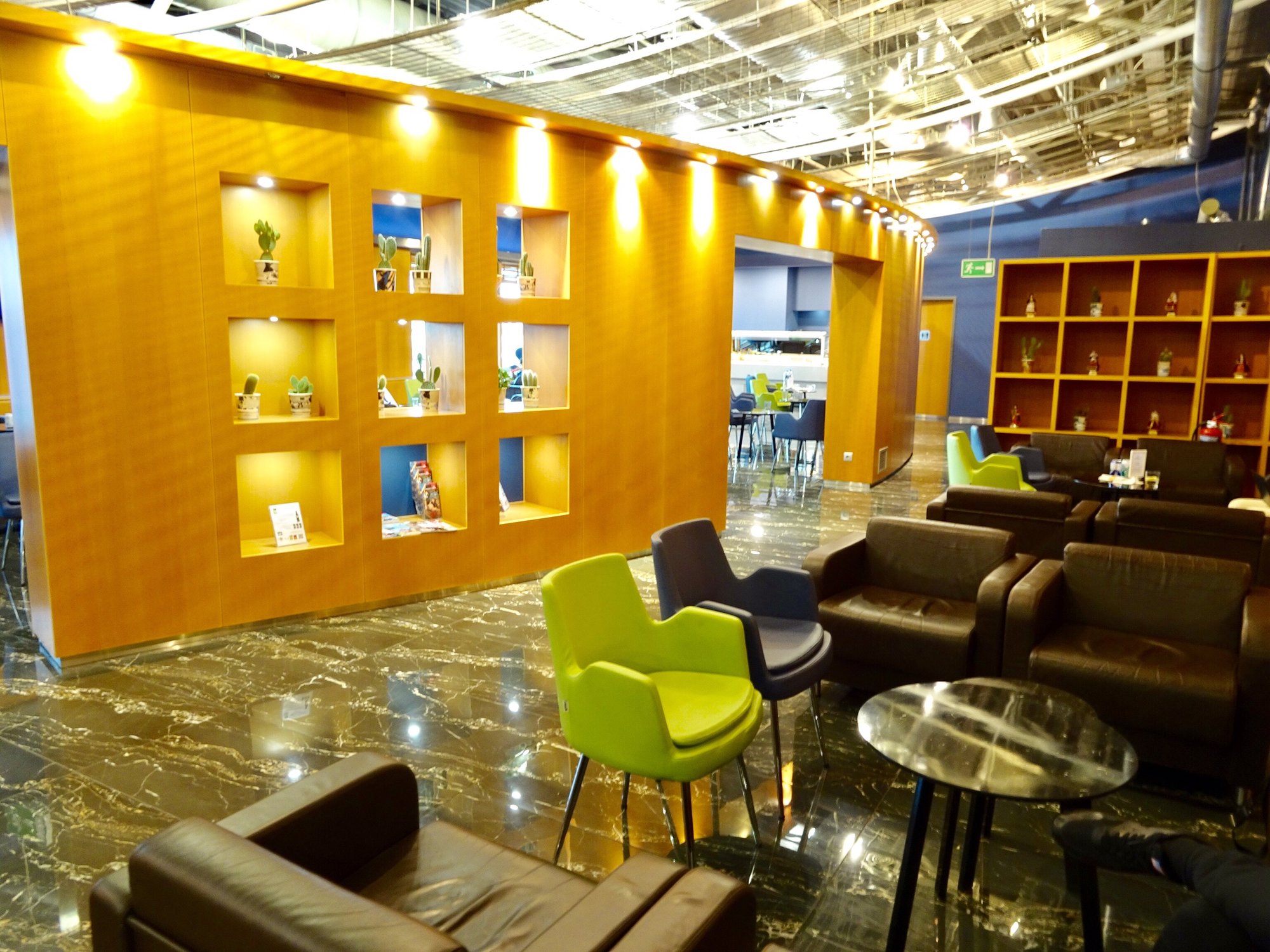 #1 of 5 images of スカイサーブ・アリストテレス・オナシス・ラウンジ