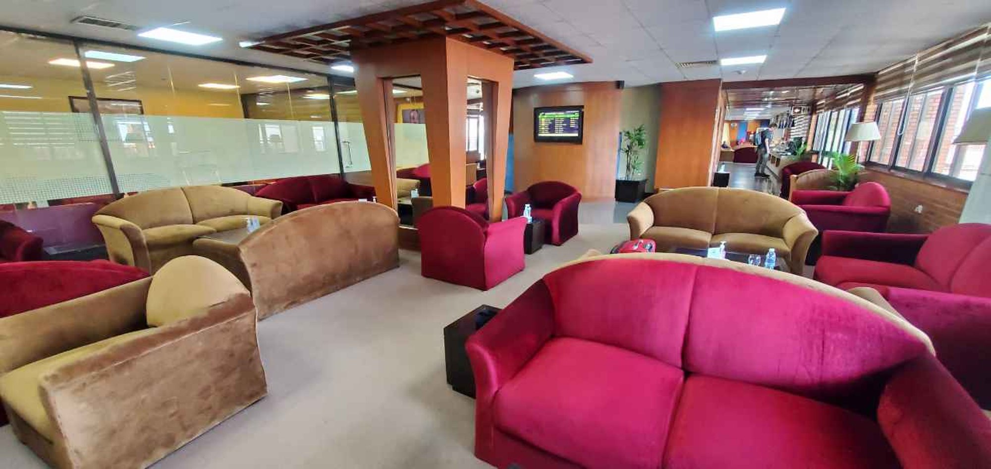 #2 of 5 images of Executive Lounge