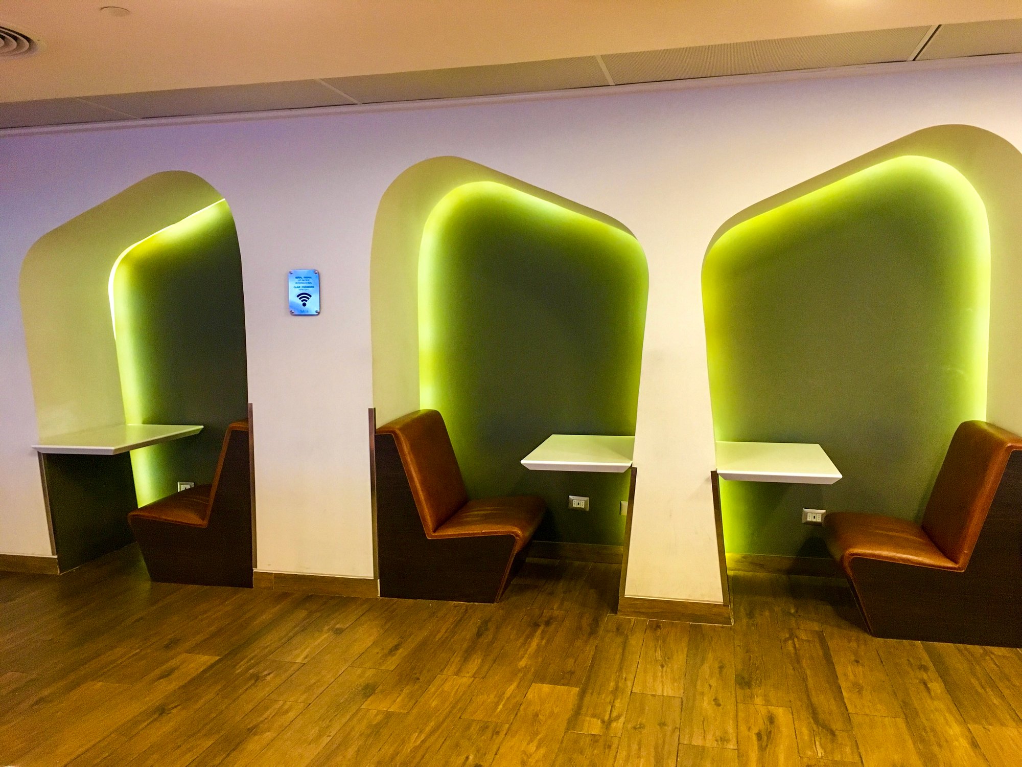 #3 of 5 images of Salones VIP Pacific Club (Temporarily Closed)