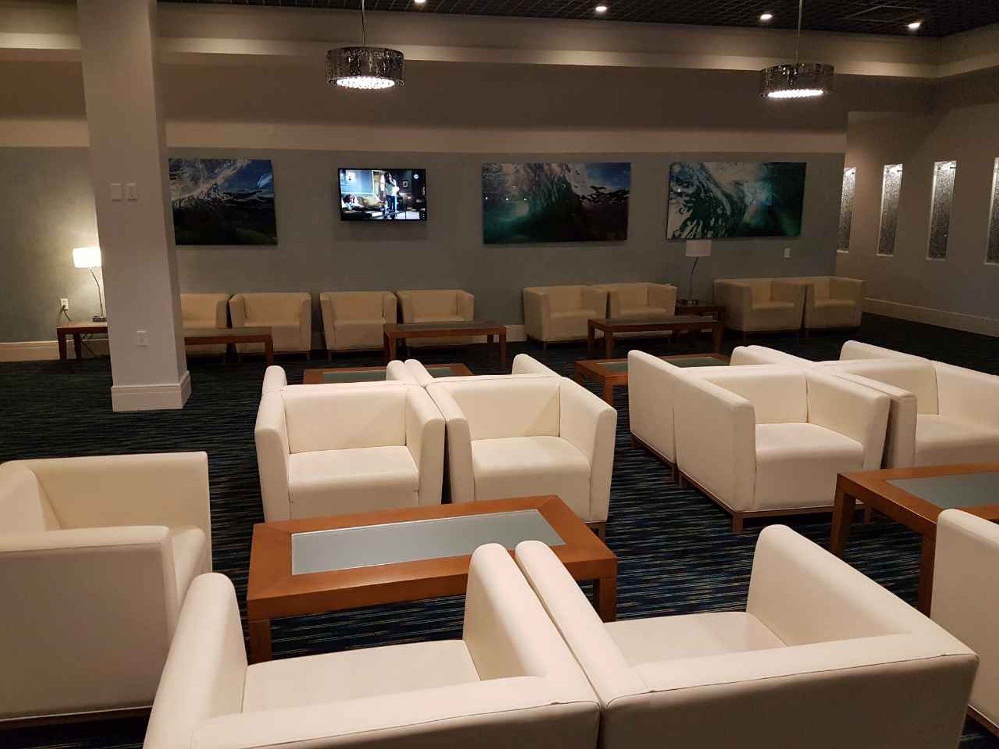 #2 of 3 images of International VIP Lounge (Gate 2)