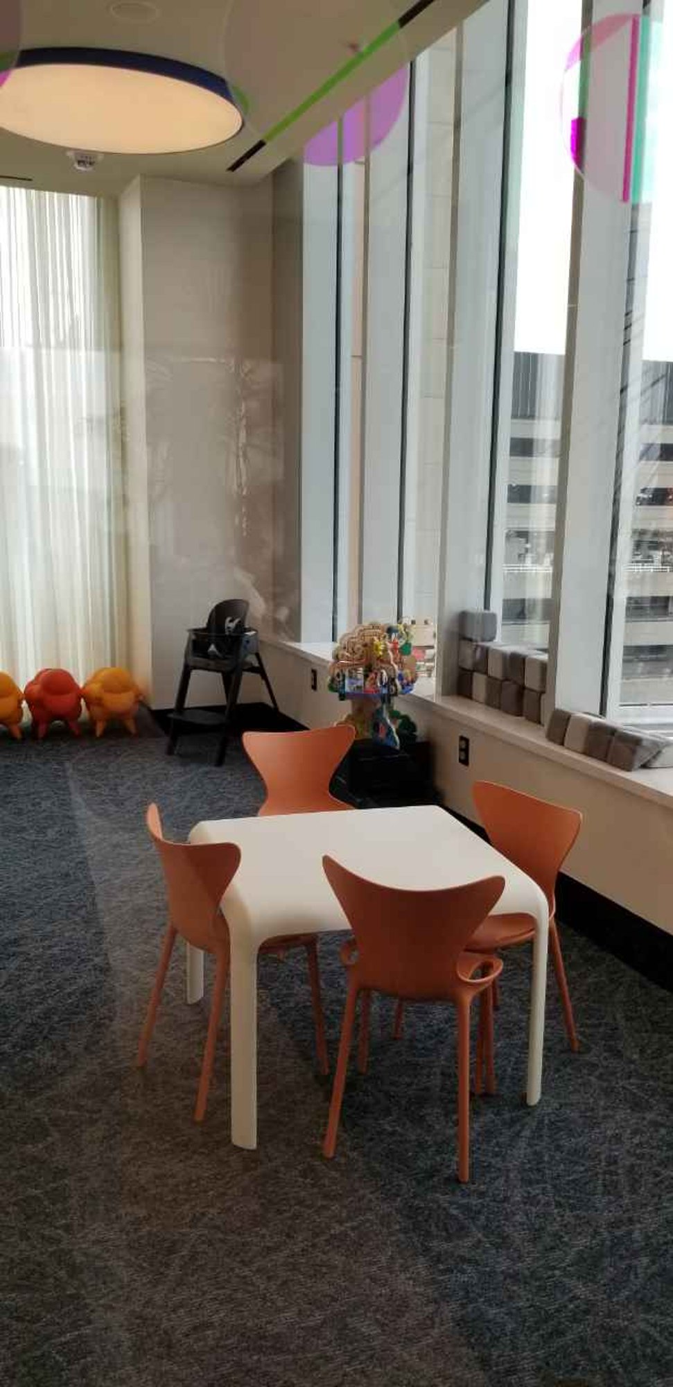 #5 of 5 images of Chase Sapphire Lounge by The Club