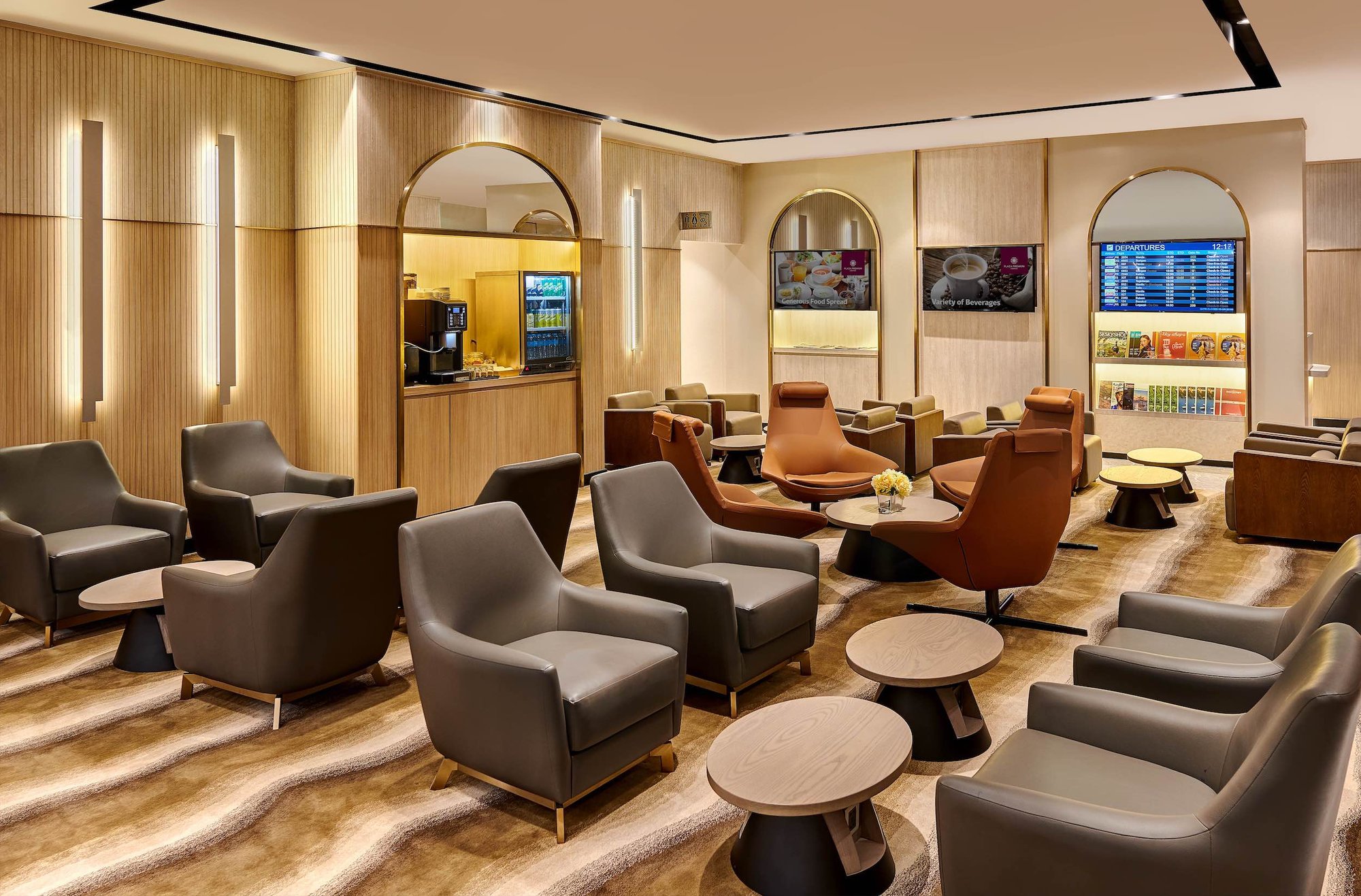 #2 of 5 images of Plaza Premium Lounge