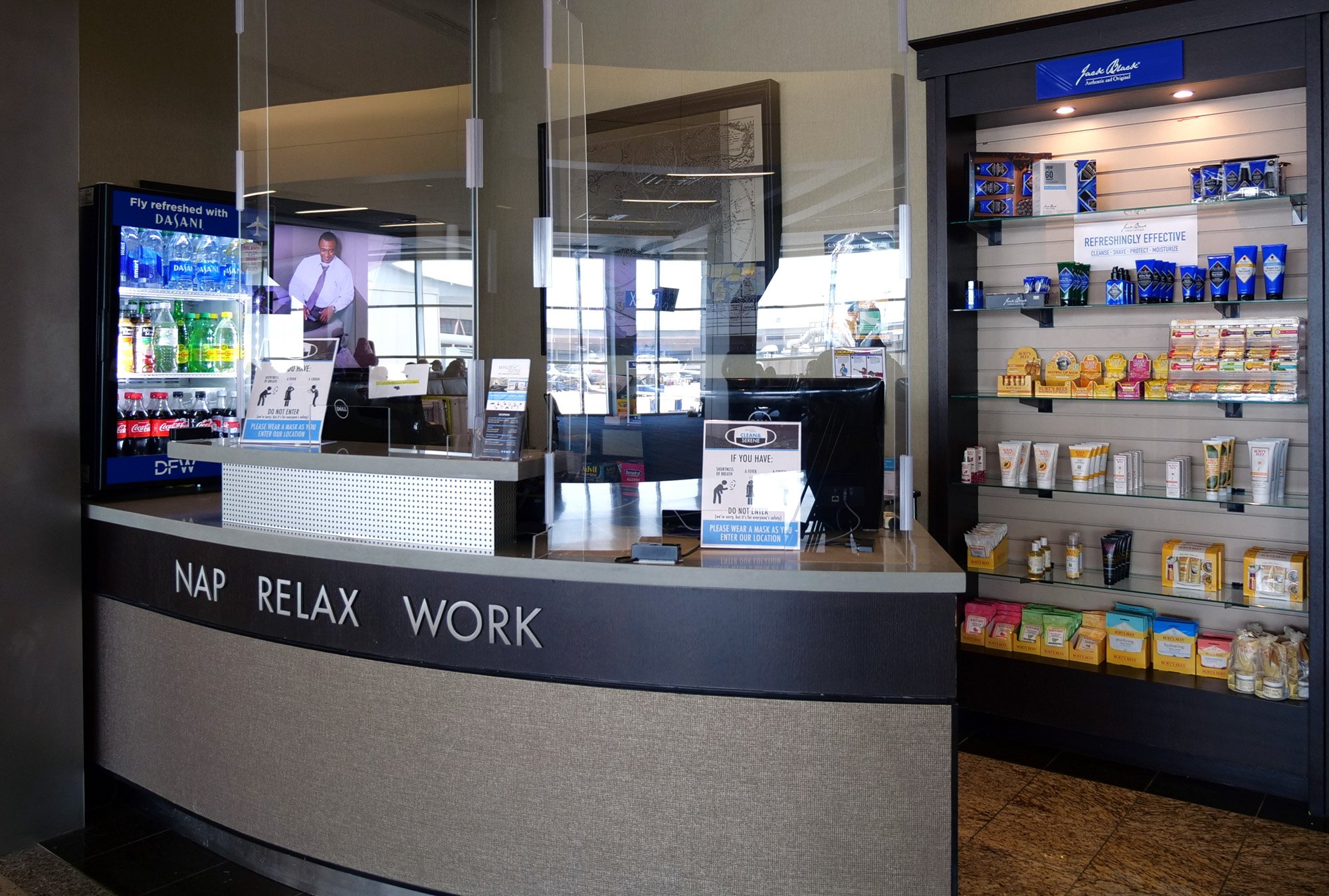 #3 of 5 images of Minute Suites (Concourse D/E Connector)