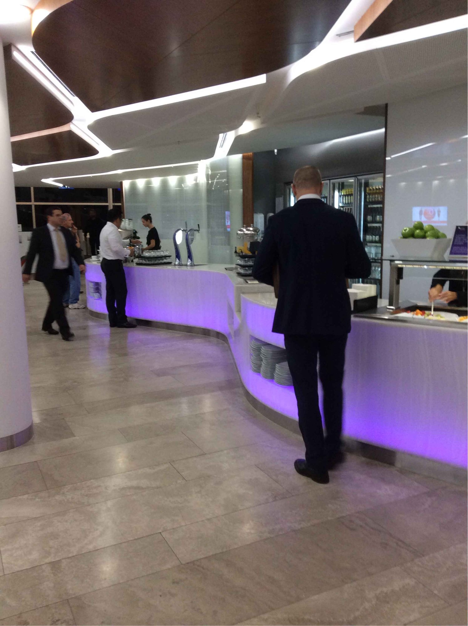 #2 of 5 images of Virgin Australia Lounge
