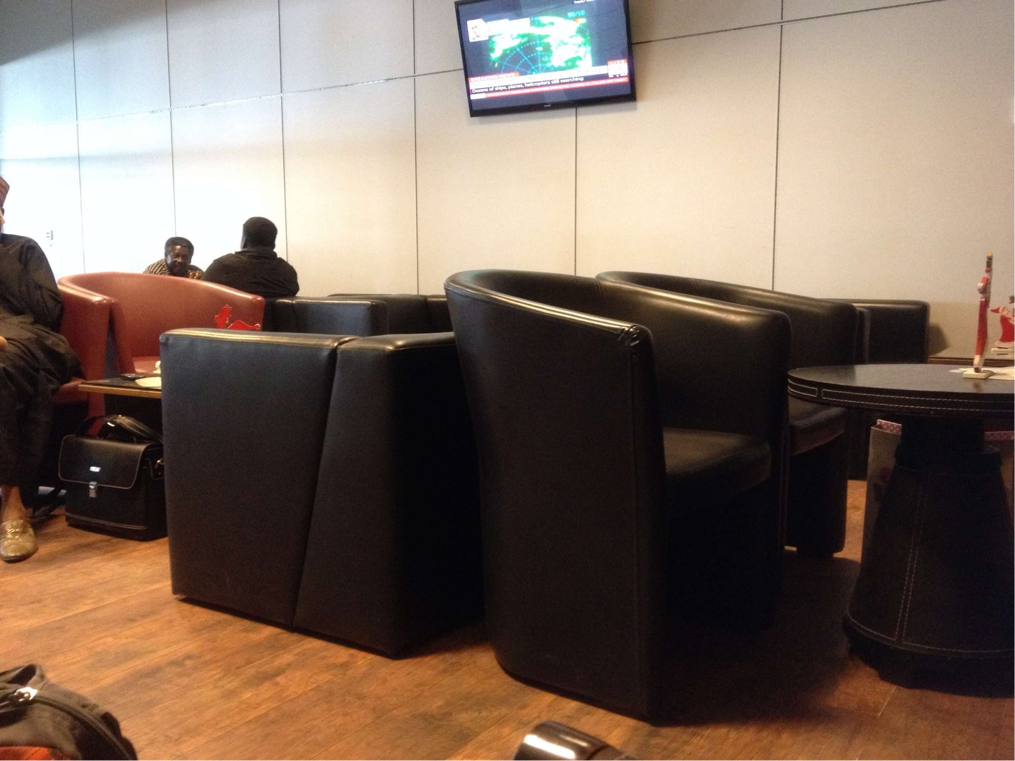 #1 of 1 images of Lounge One