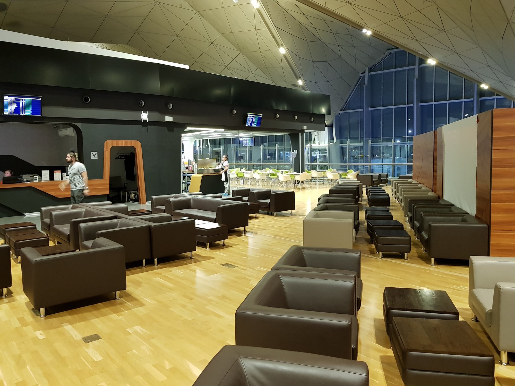 #4 of 5 images of Business Lounge (Temporarily Closed)