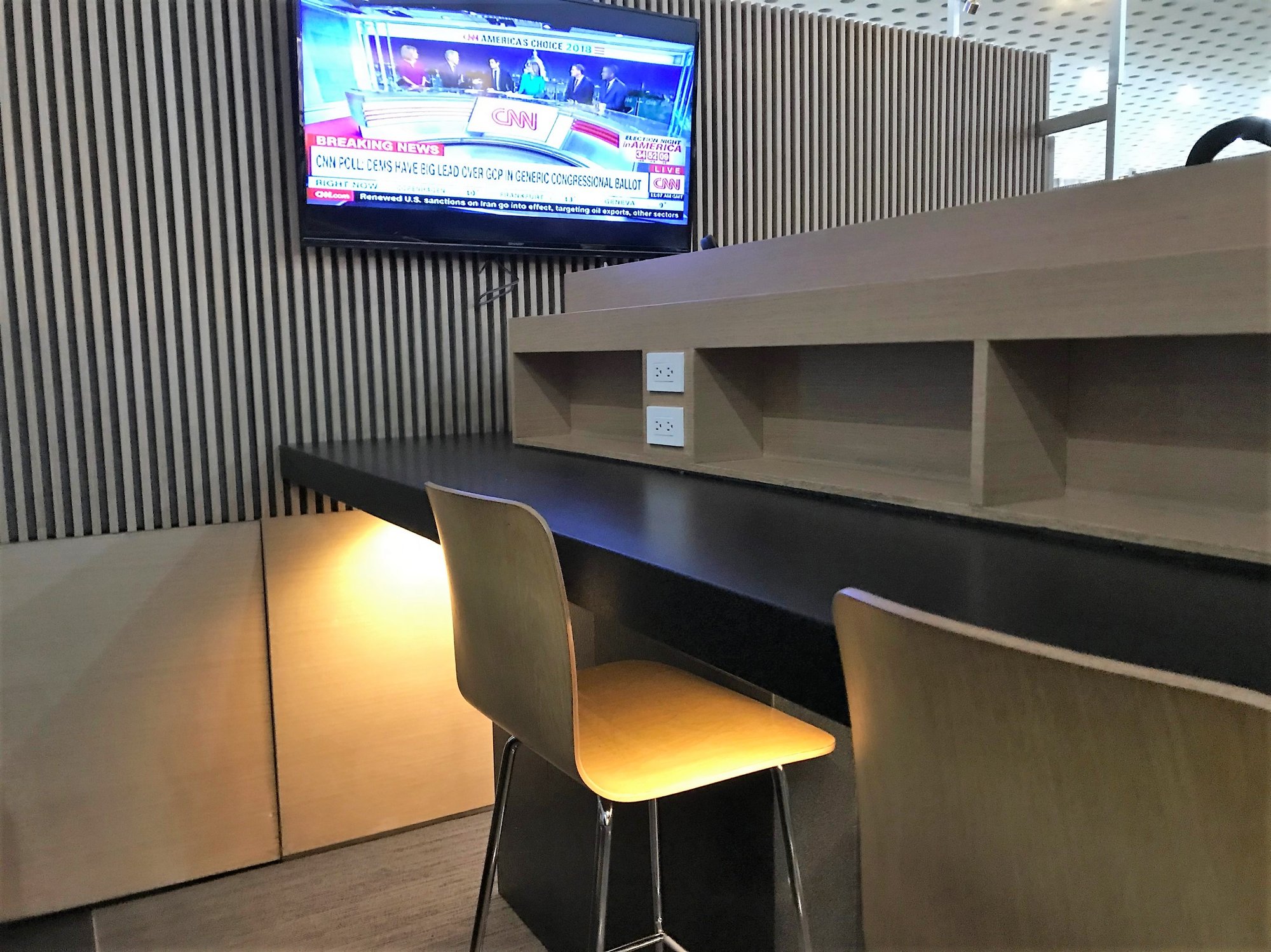 #2 of 5 images of Aeromexico Salon Premier (Domestic) (Temporarily Closed)