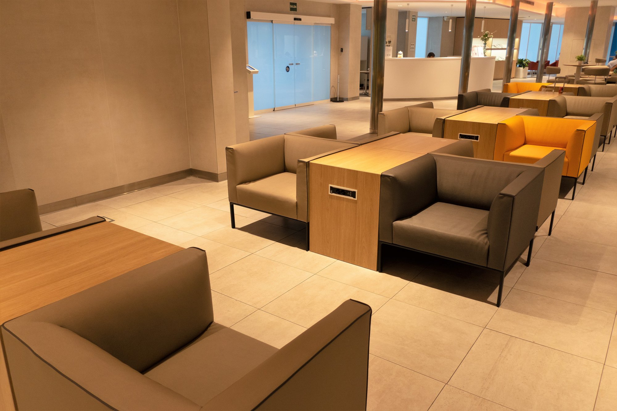 #1 of 5 images of Sala VIP Joan Olivert