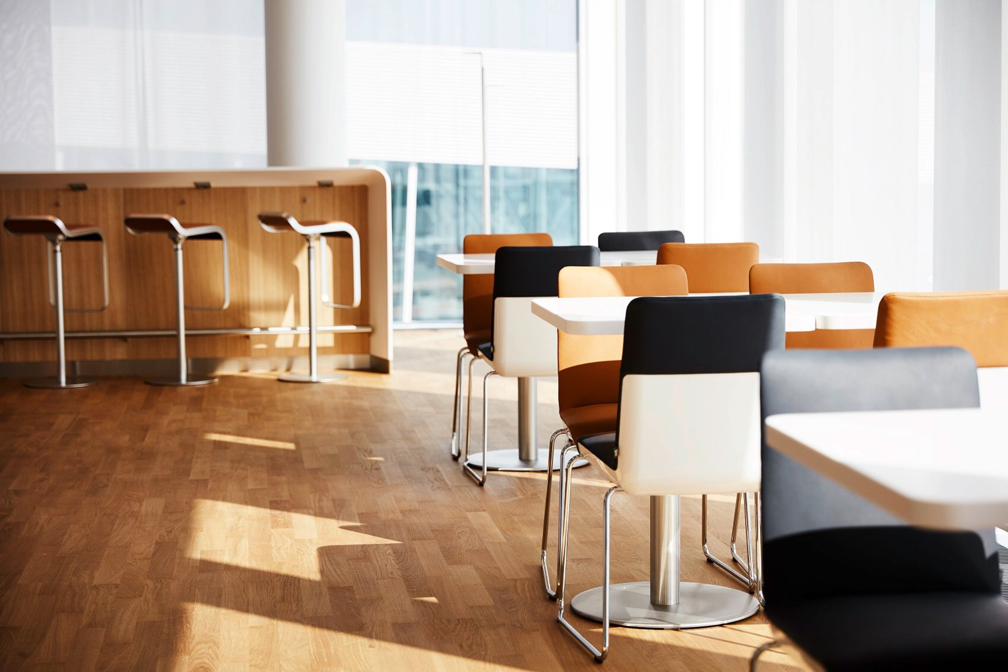 #2 of 5 images of Lufthansa Business Lounge (Schengen)