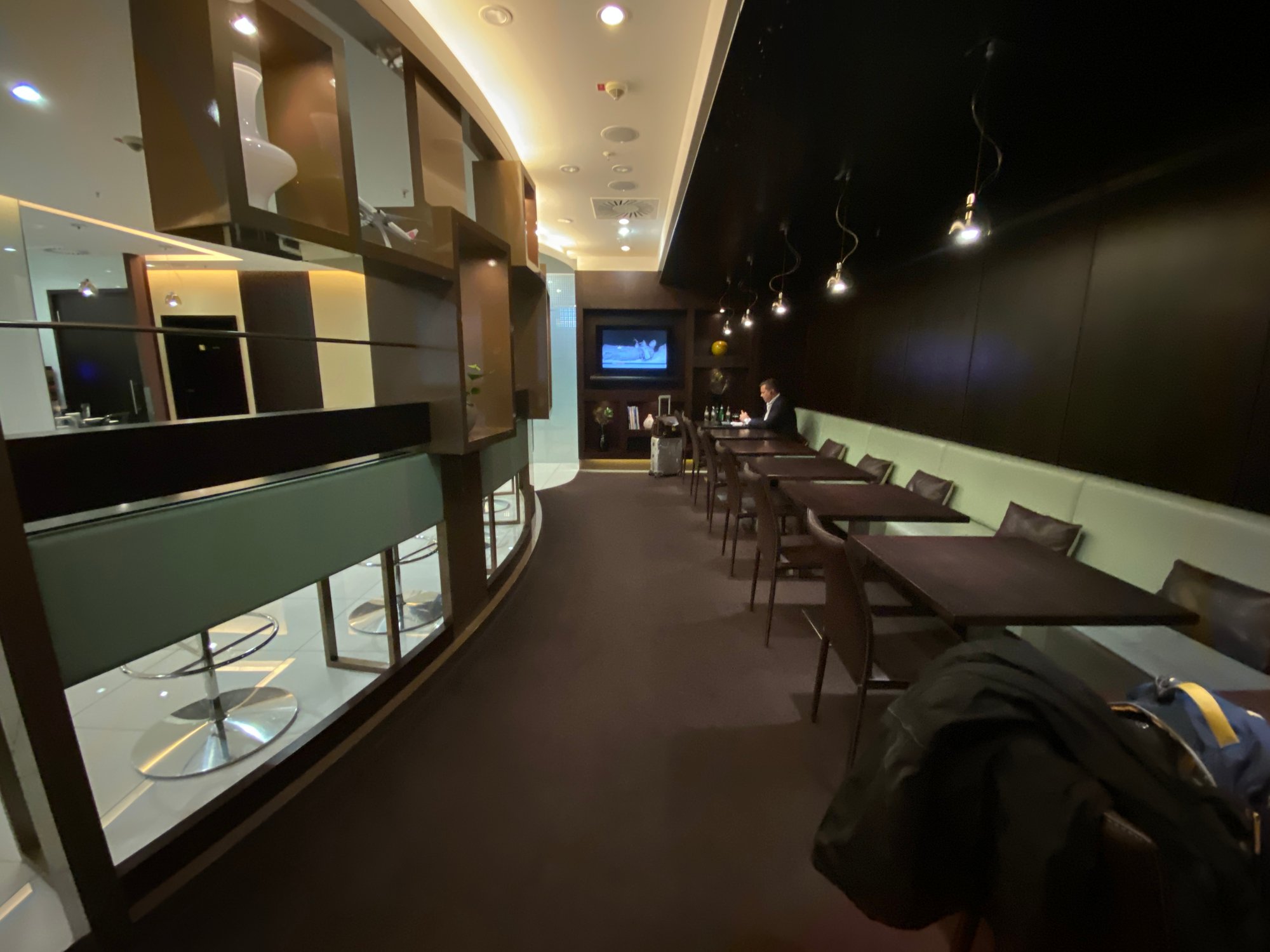 #2 of 4 images of Premium Traveller Lounge (Temporarily Closed)