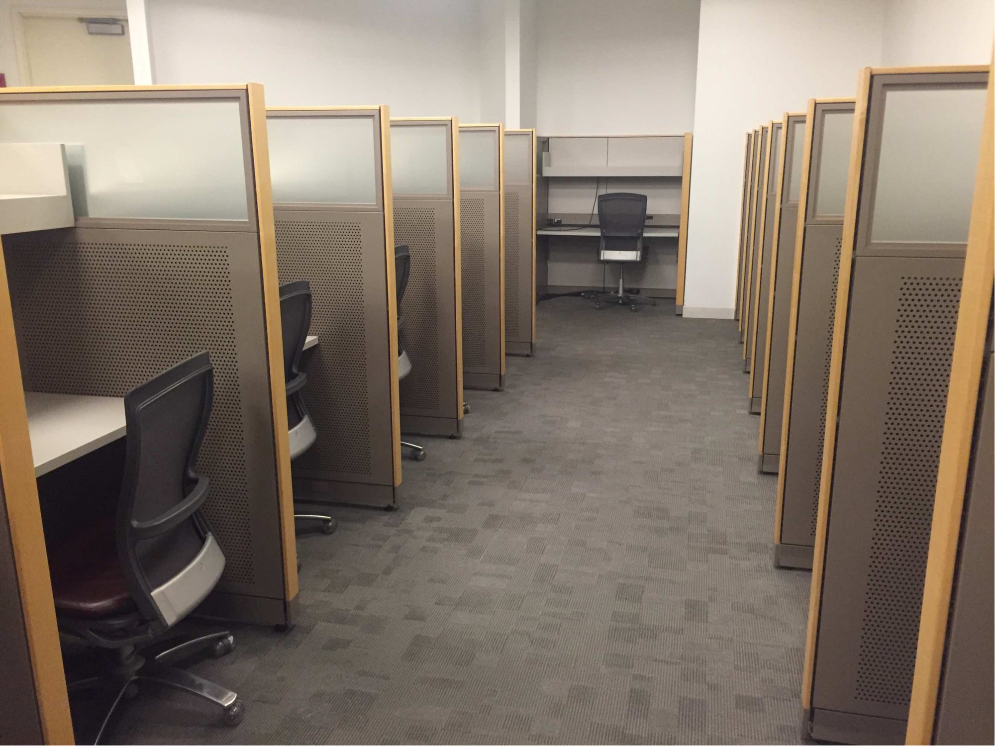 #3 of 5 images of Delta Sky Club (Gate A18)