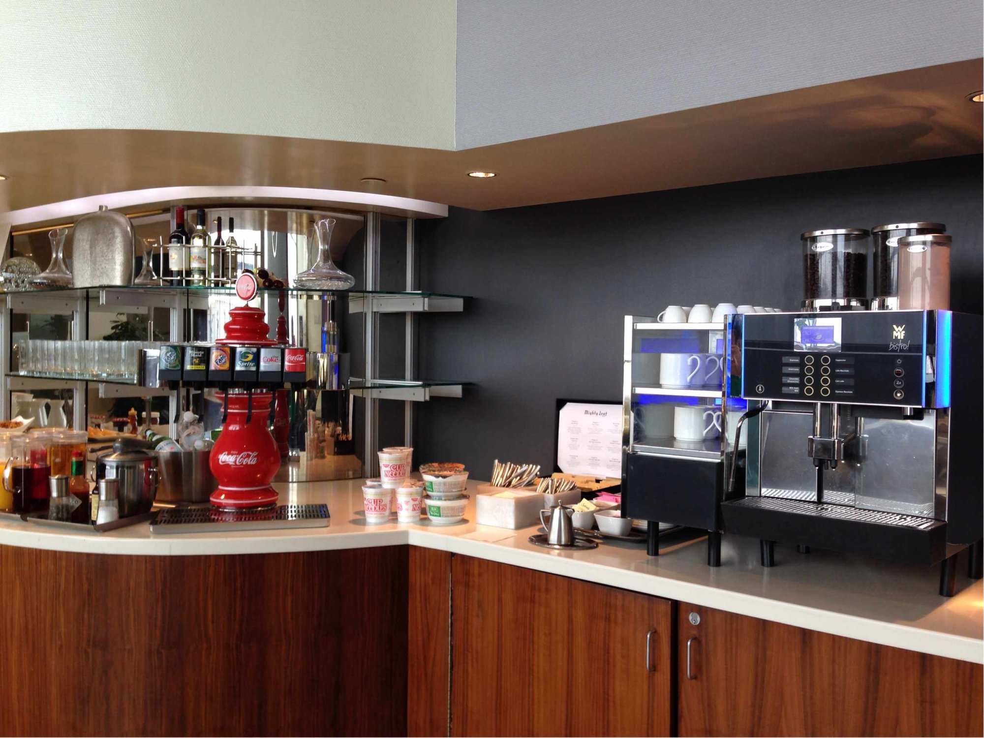 #4 of 5 images of Lufthansa Senator Lounge (Temporarily Closed)