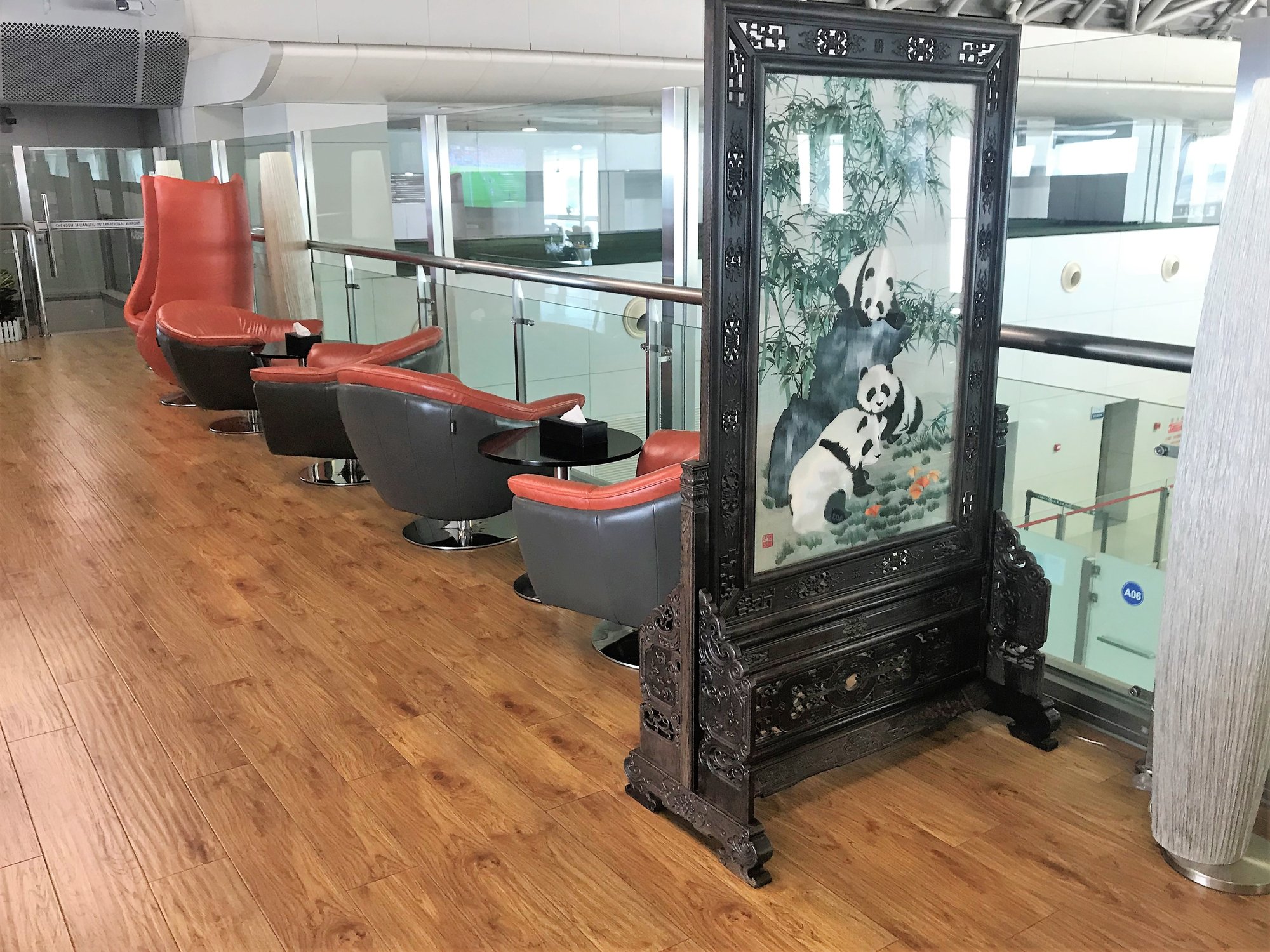 #2 of 5 images of Chengdu Airport First Class Lounge (Gate 101)