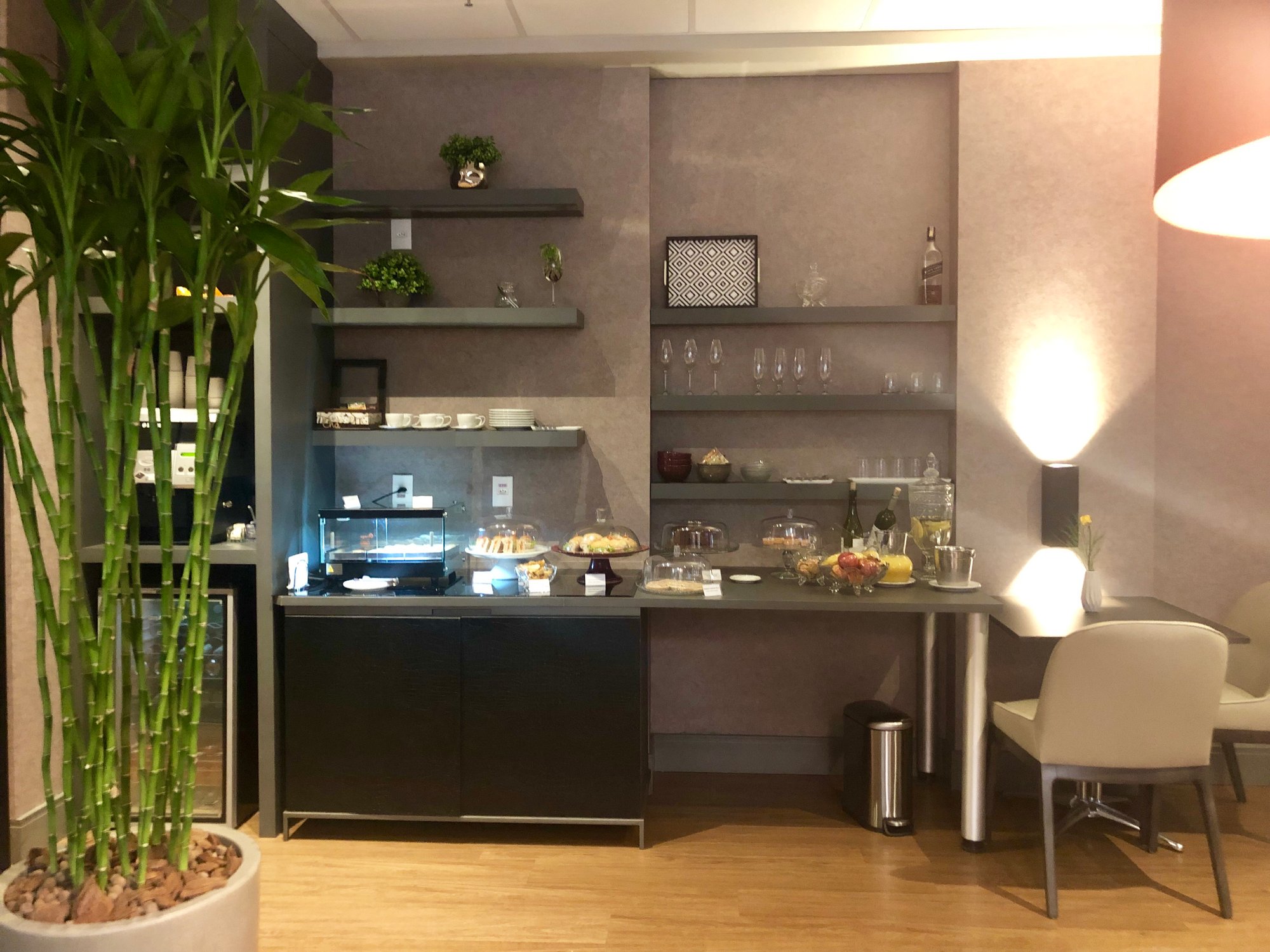 #1 of 2 images of Break Travel Lounge (Temporarily Closed)