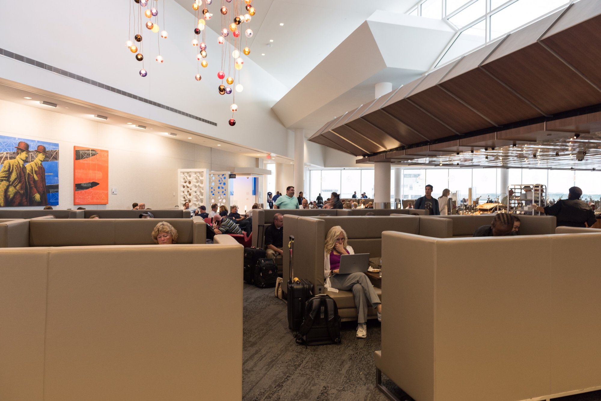 #2 of 5 images of Delta Air Lines Delta Sky Club (Gate B18)
