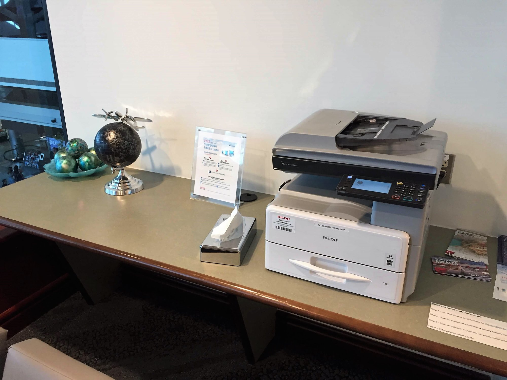 #5 of 5 images of Delta Sky Club