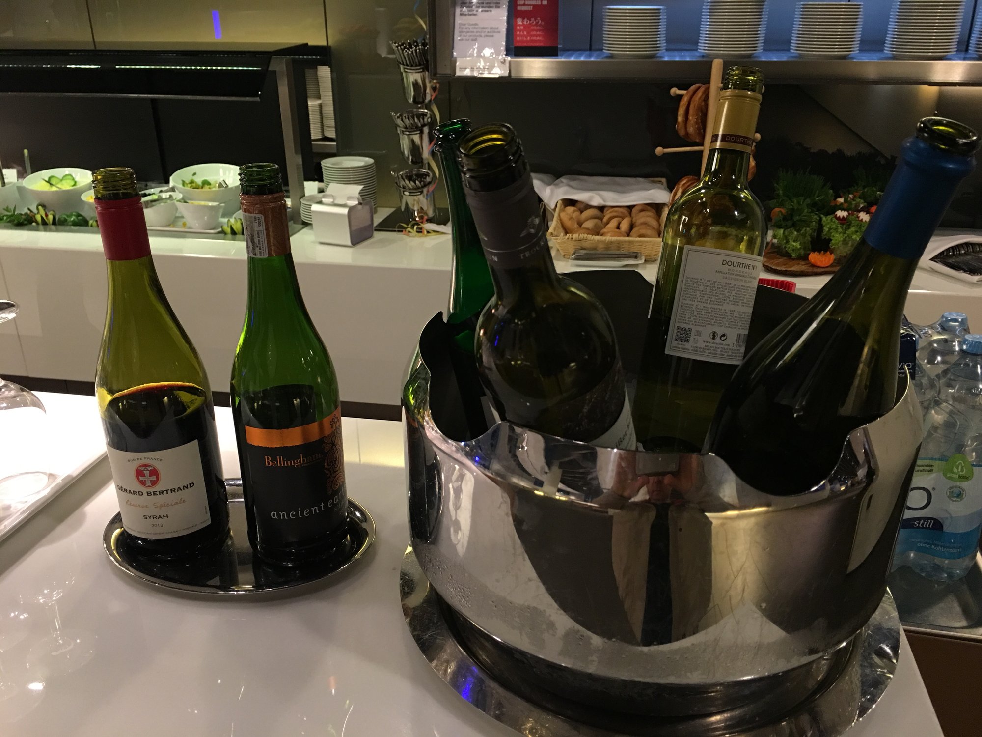 #2 of 5 images of Lufthansa Business Lounge (Schengen, Gate A26)