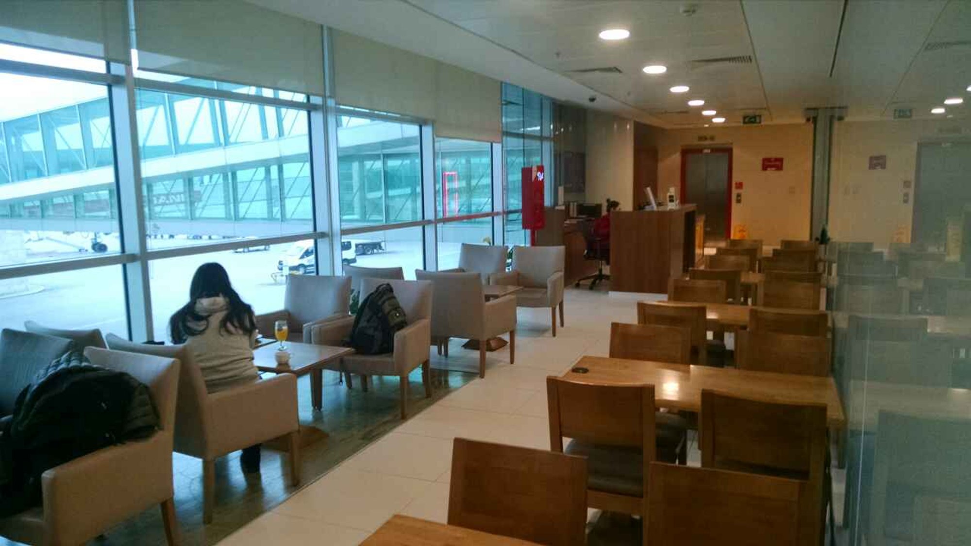 #3 of 5 images of Primeclass Lounge