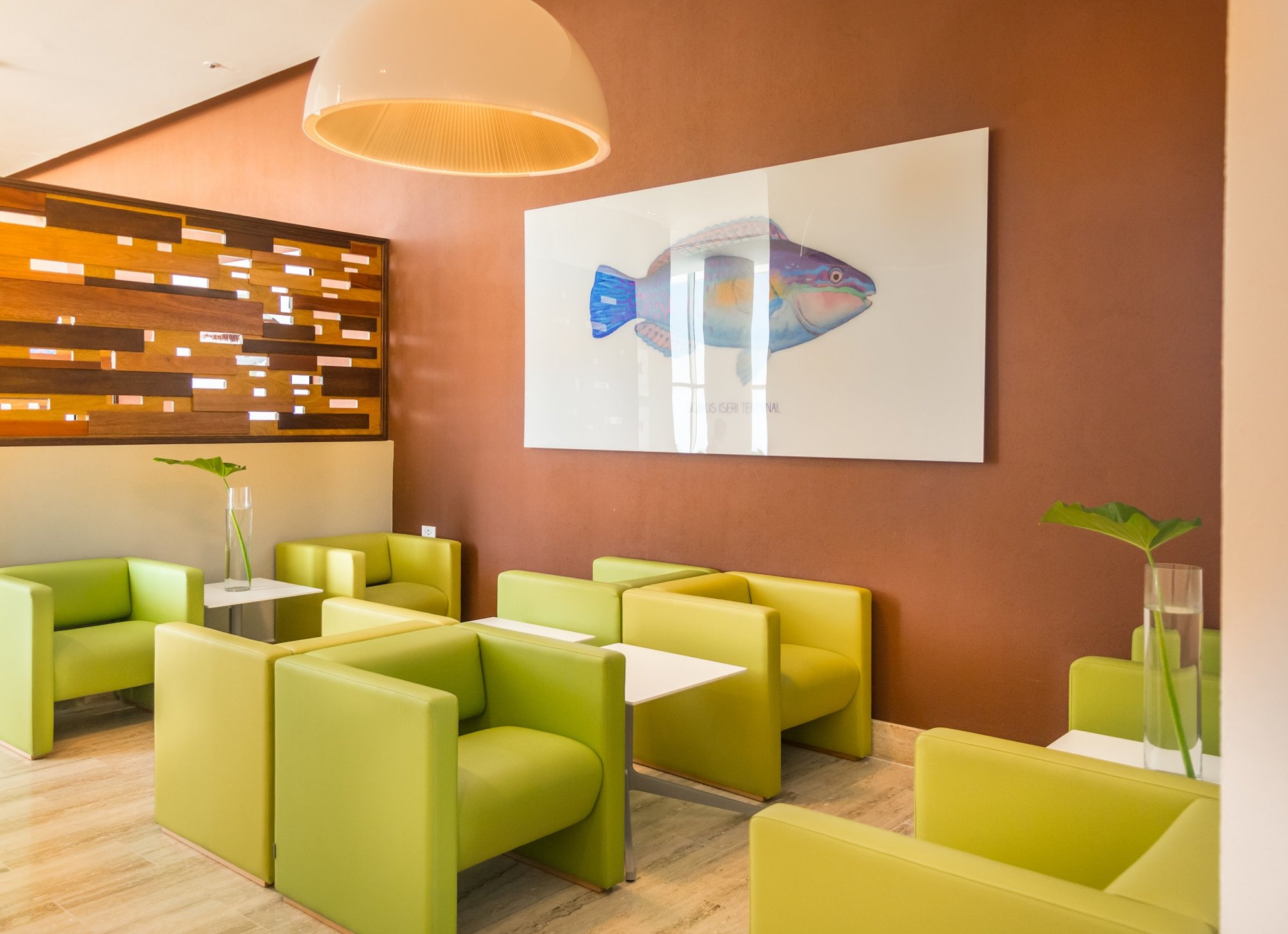 #2 of 5 images of VIP Lounge (Departures)