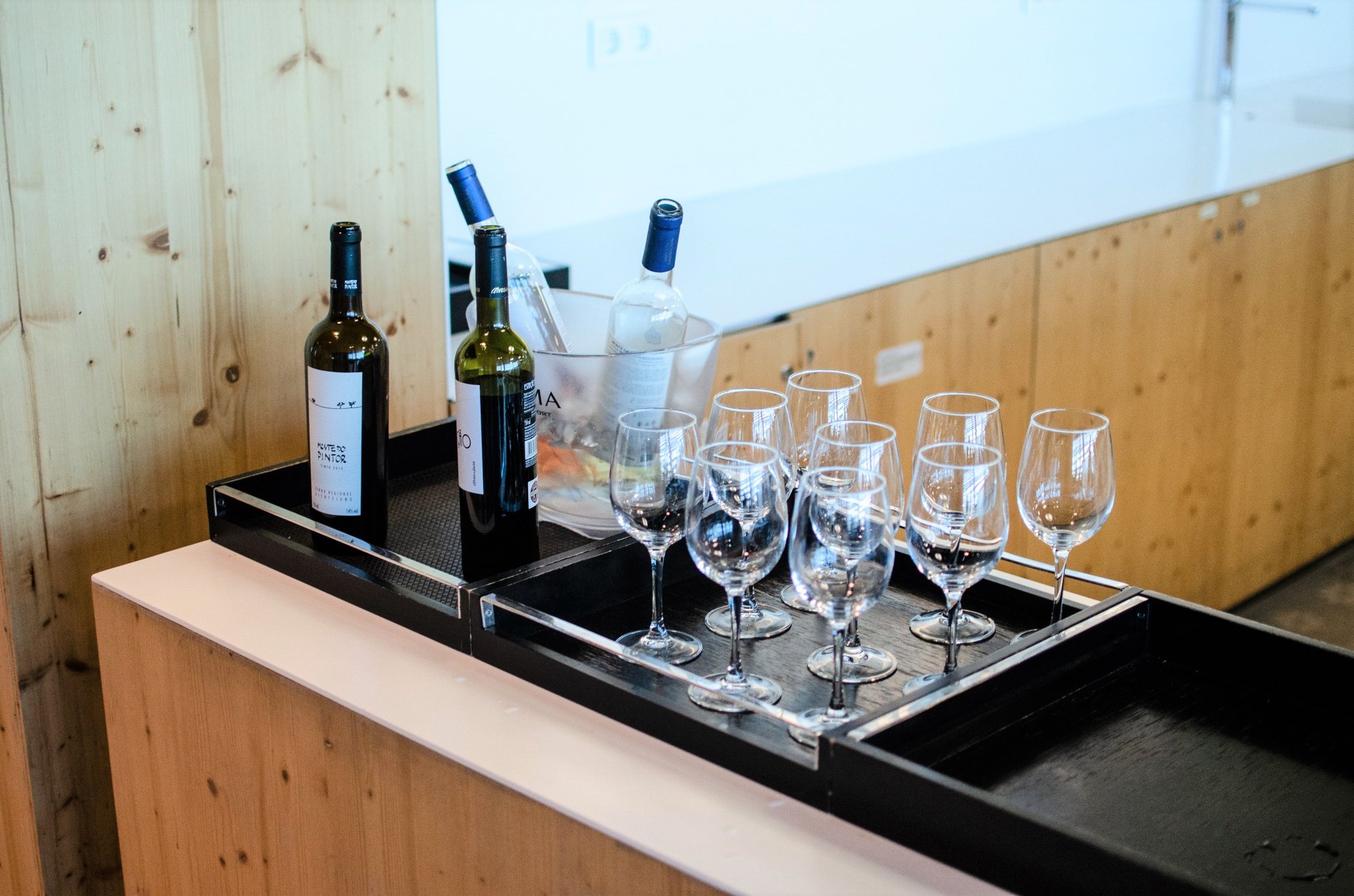 #3 of 5 images of ANA Airport Lounge