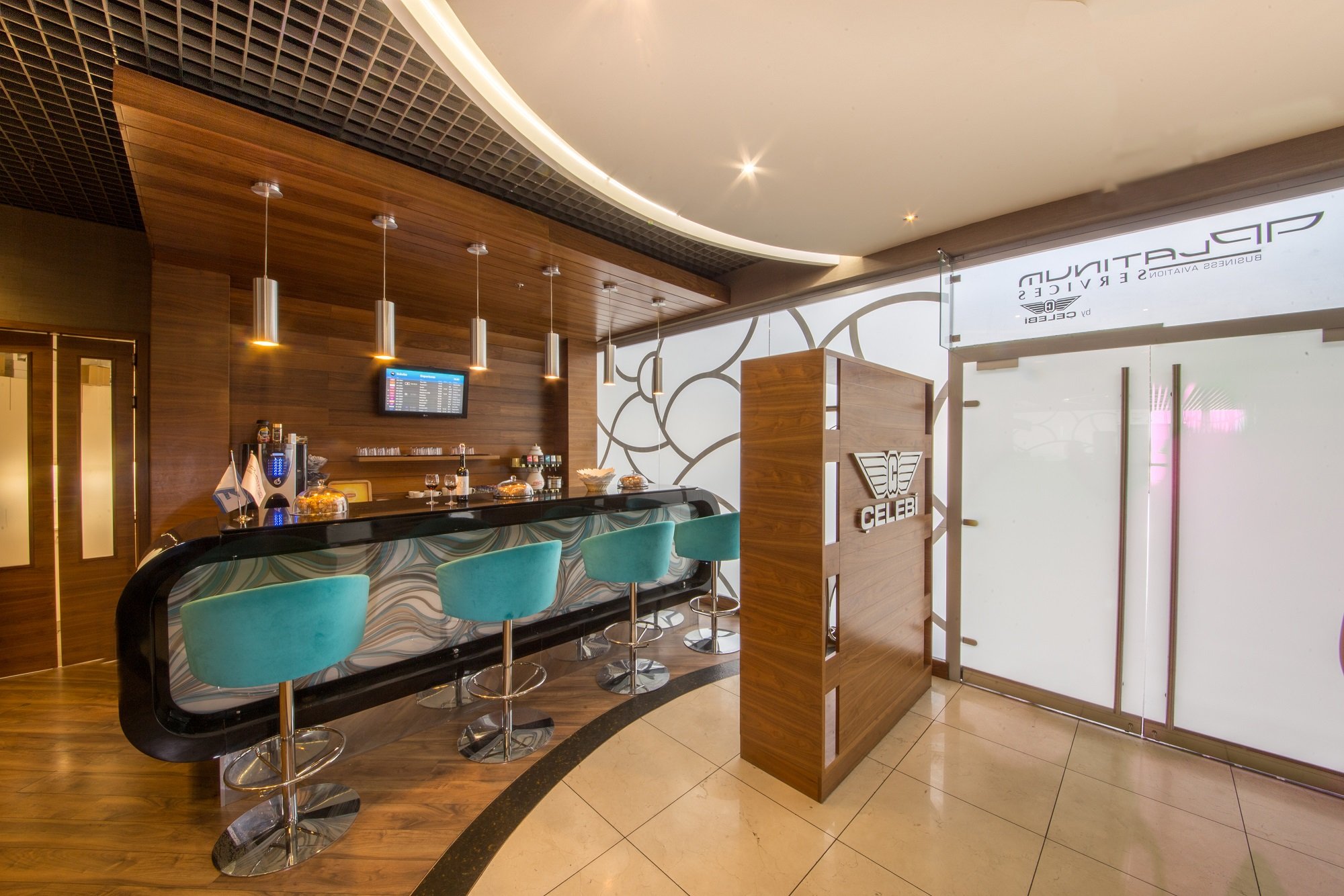 #3 of 5 images of Platinum Lounge