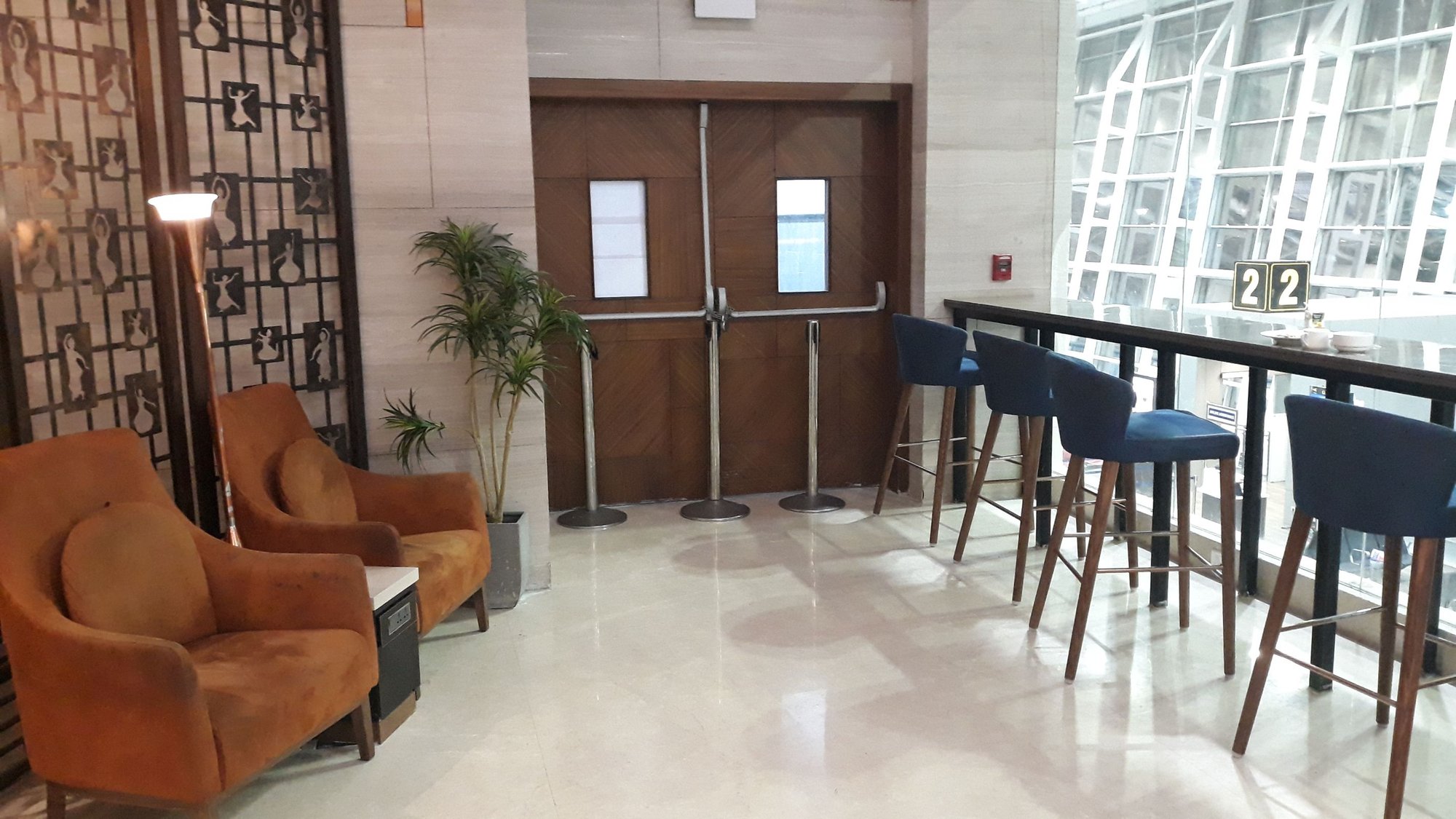 #4 of 5 images of TFS Travel Club Lounge